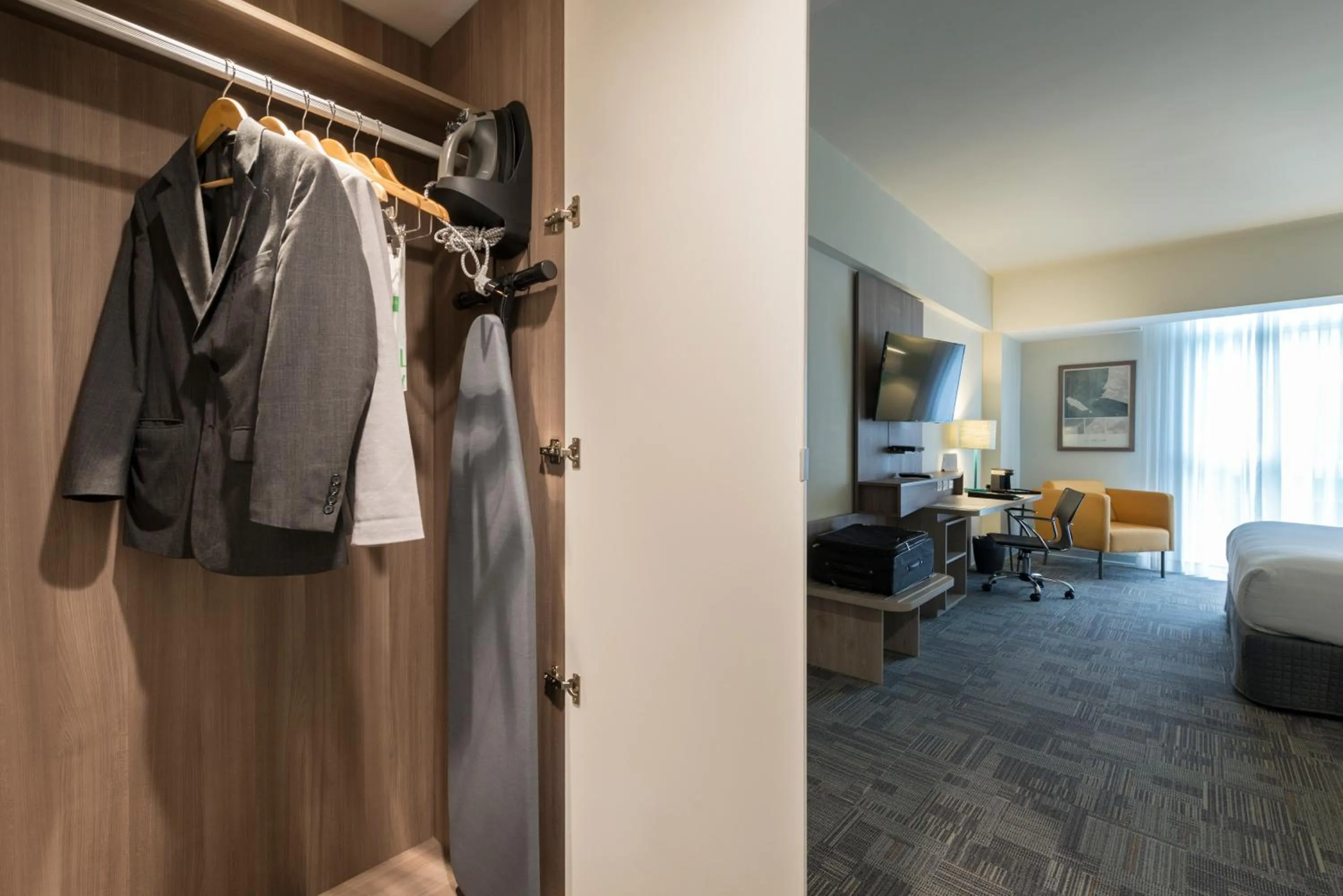 Bedroom, Bed in Holiday Inn - Lima Airport by IHG