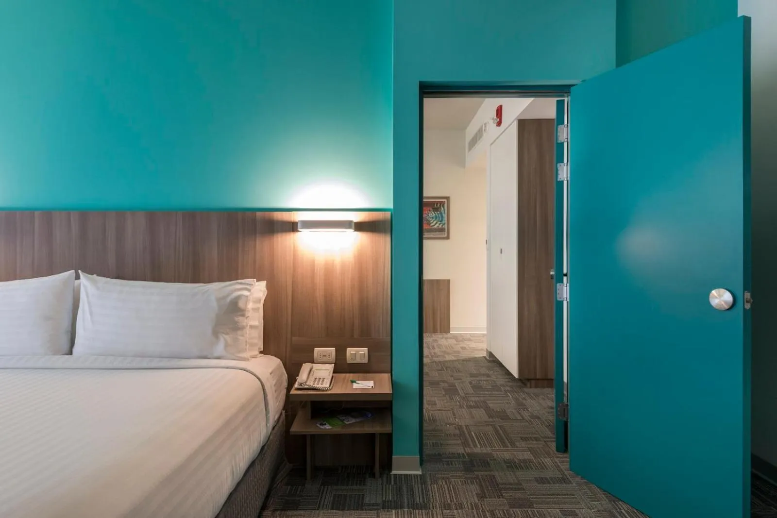 Bed in Holiday Inn - Lima Airport by IHG