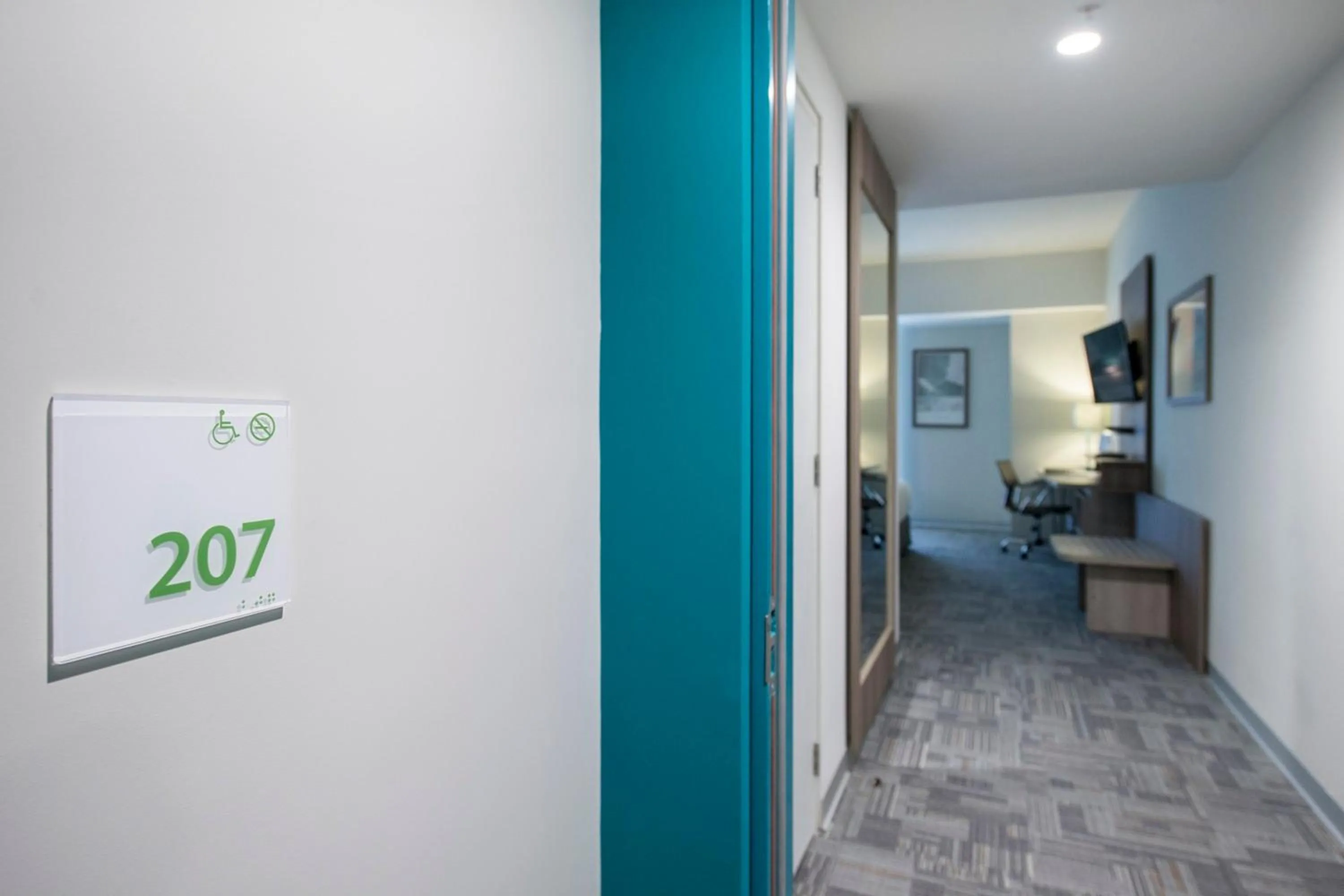 Photo of the whole room in Holiday Inn - Lima Airport by IHG