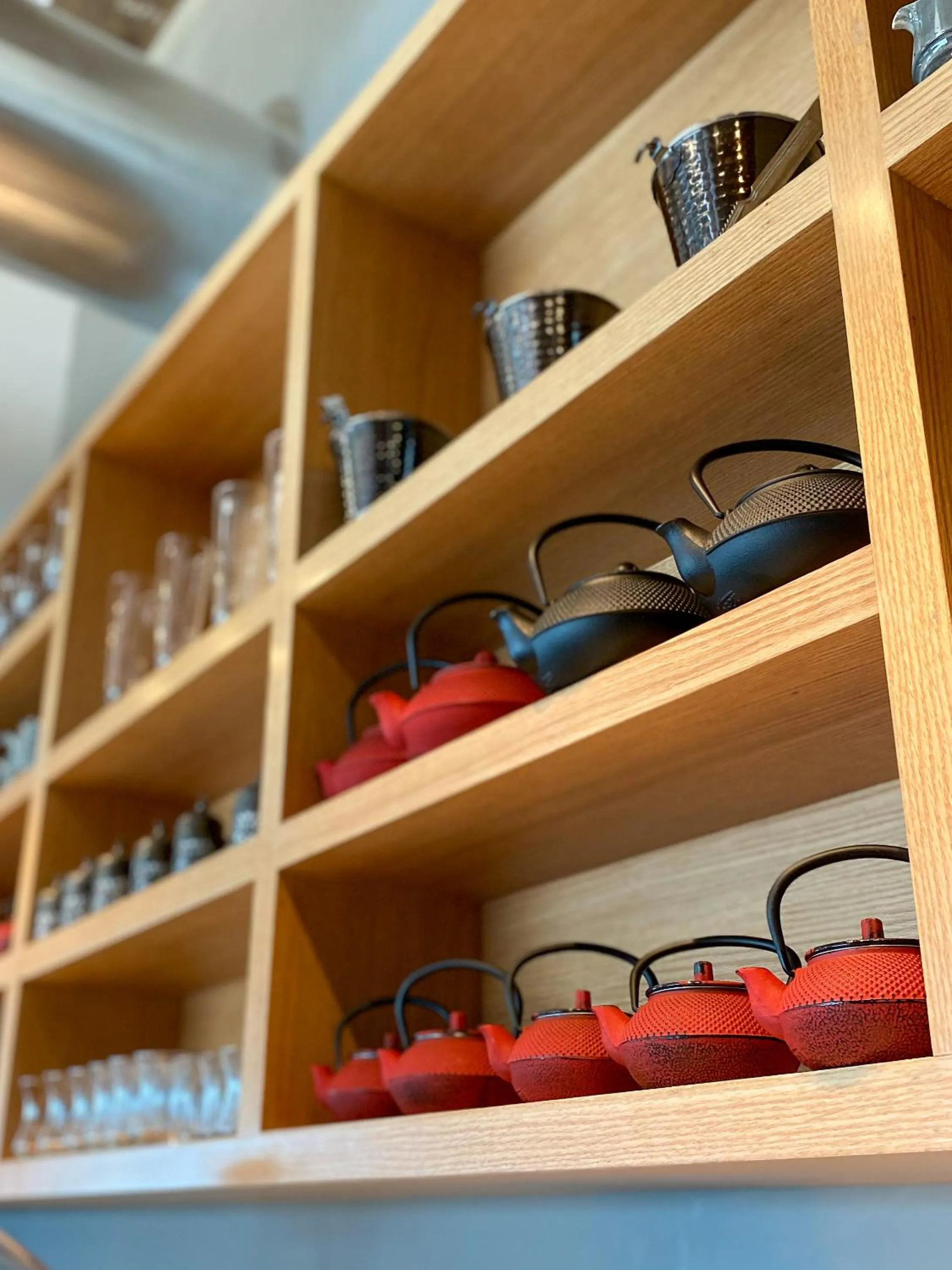 Restaurant/places to eat in Imperial Suites Hotel