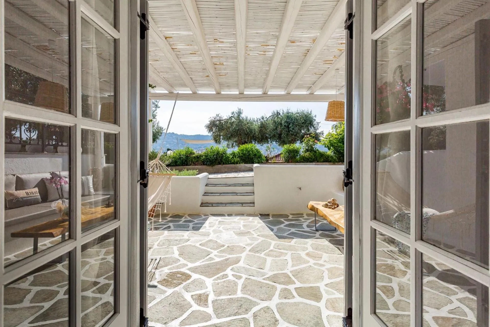 Evlalia Studios & Villas