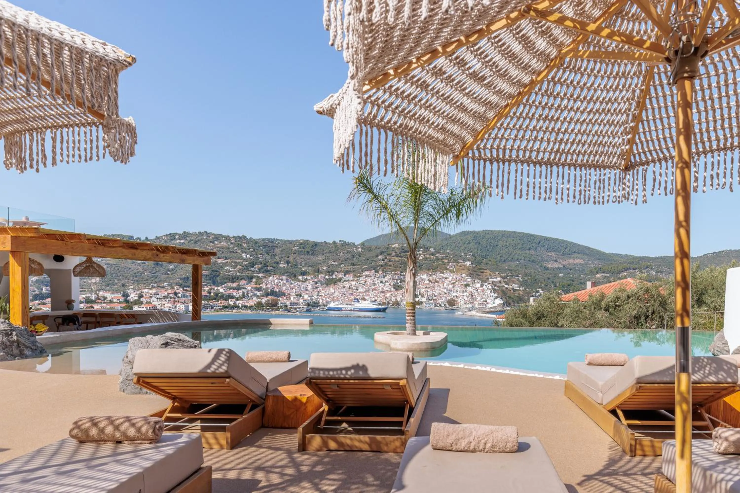 Evlalia Studios & Villas