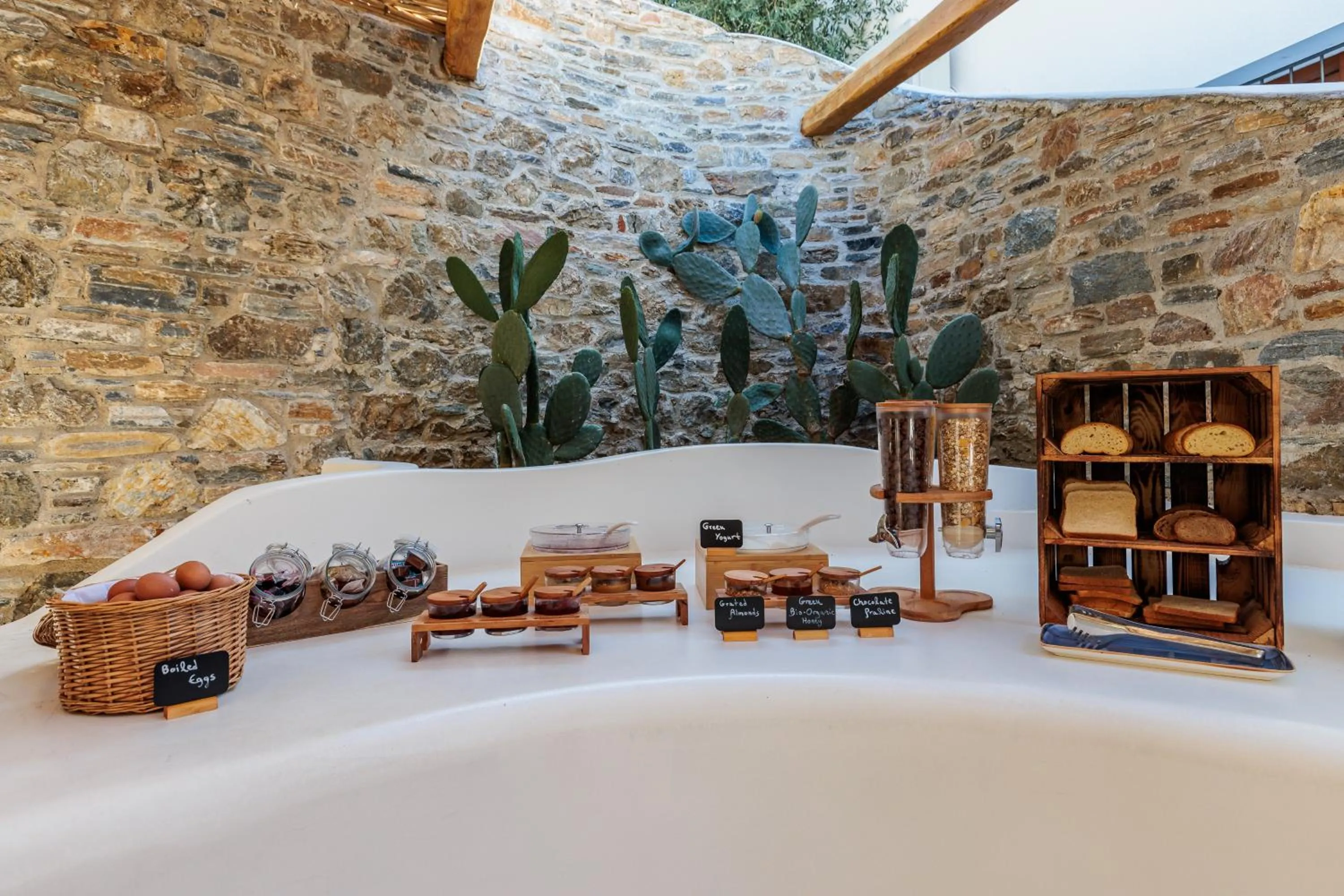 Evlalia Studios & Villas