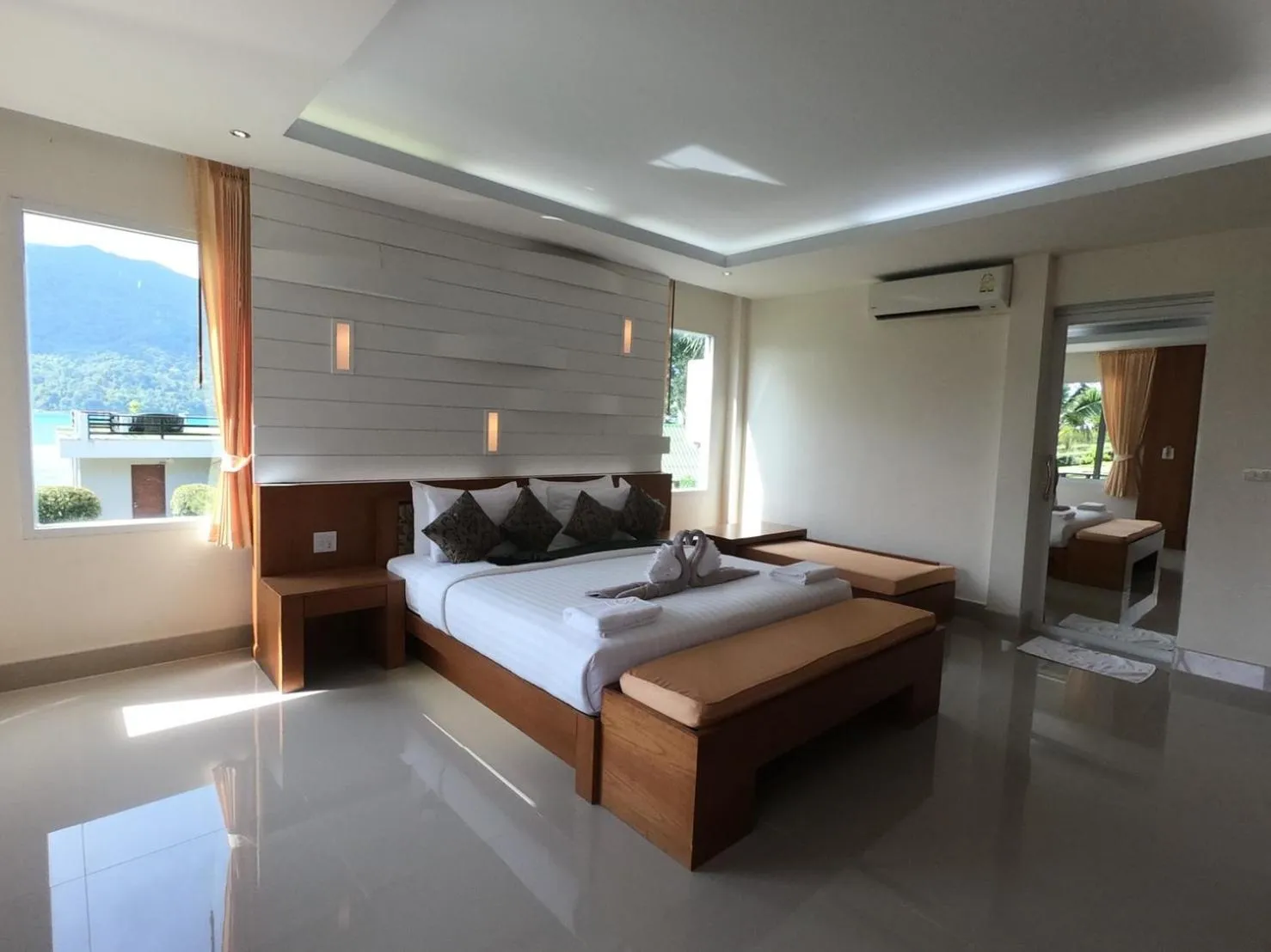 Bed in Mountain Resort Koh Lipe