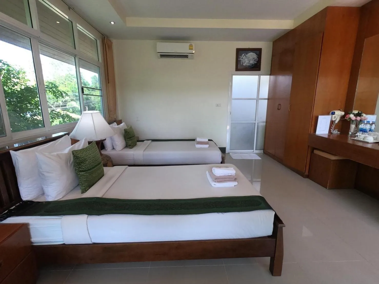 Bed in Mountain Resort Koh Lipe