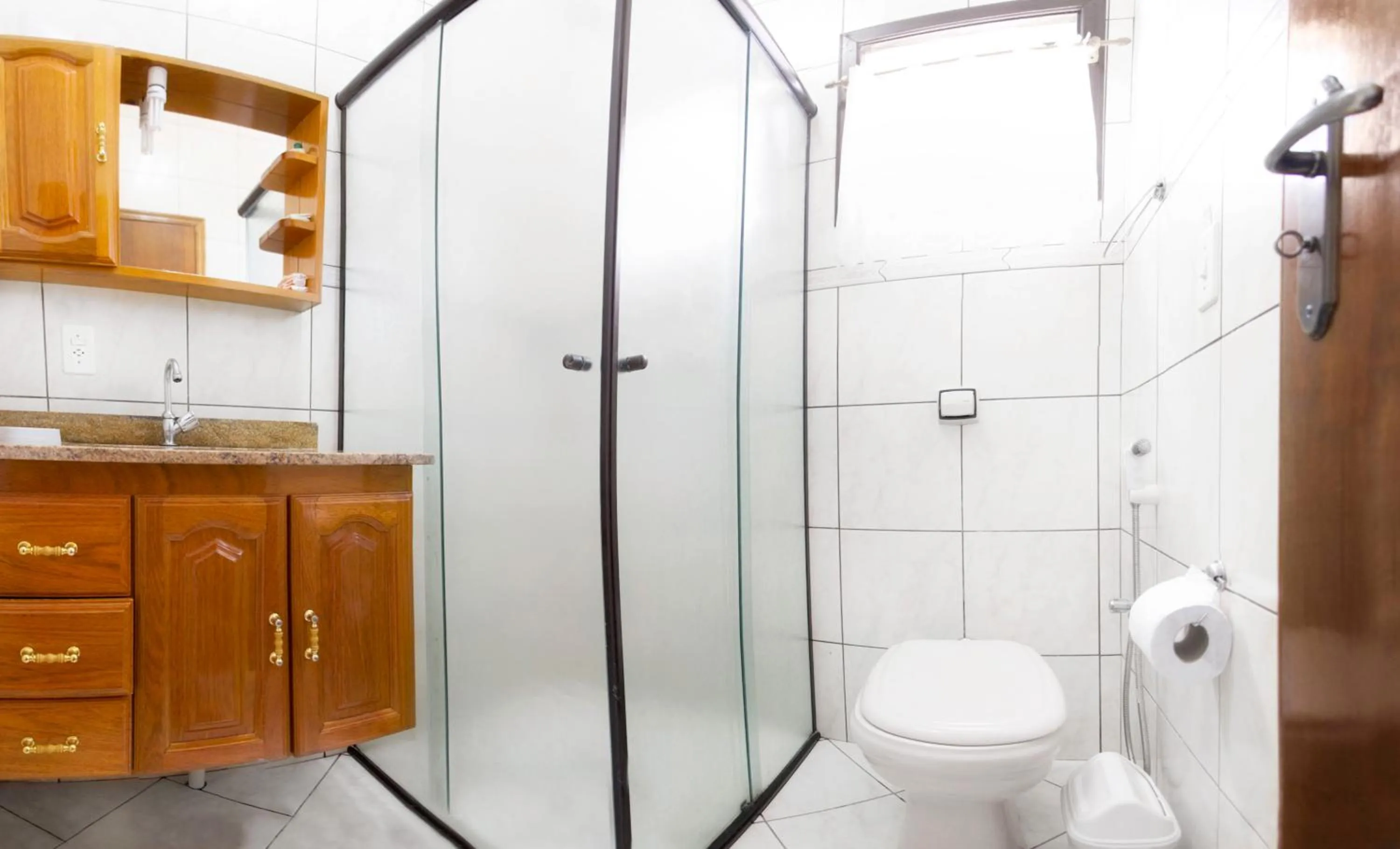 Bathroom in Pousada Solarium UNIDADE 1 ECONOMICA-BÁSICA