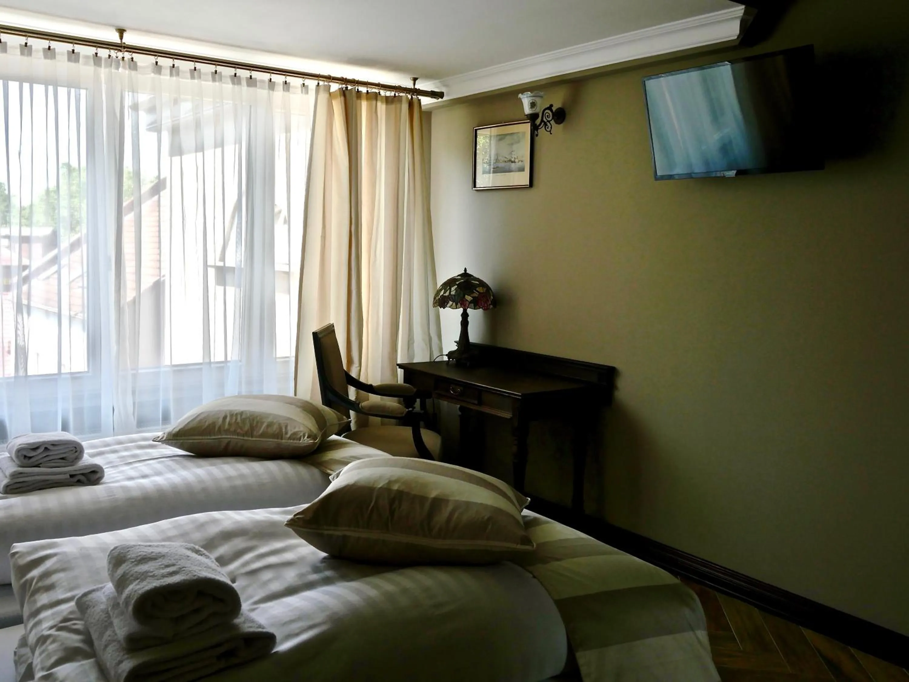 Photo of the whole room, Bed in Merite Hotels Hamburg Altona GmbH