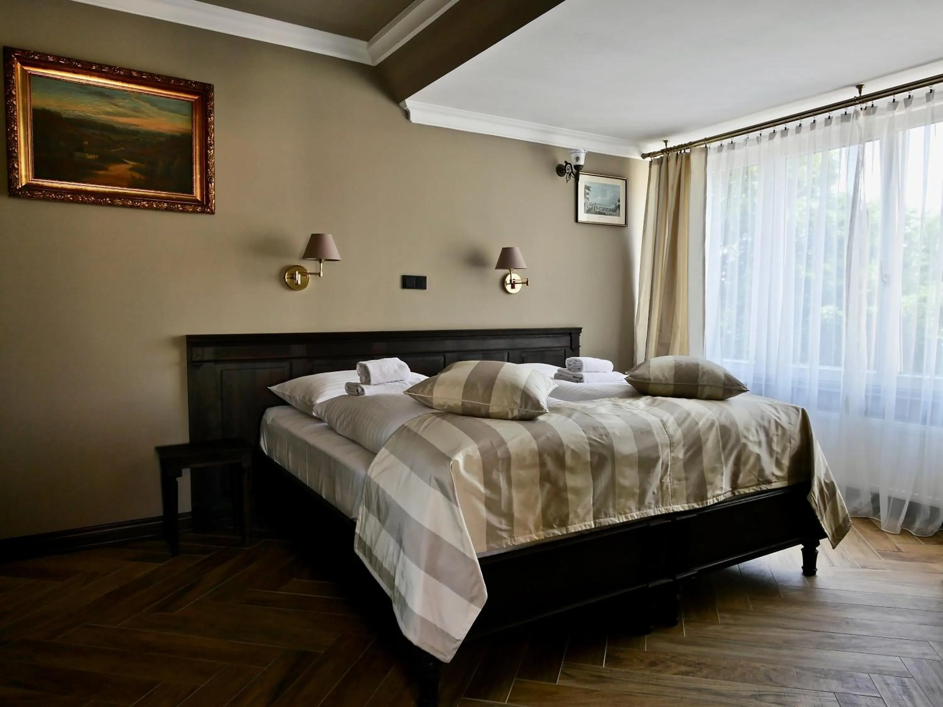 Bed in Merite Hotels Hamburg Altona GmbH