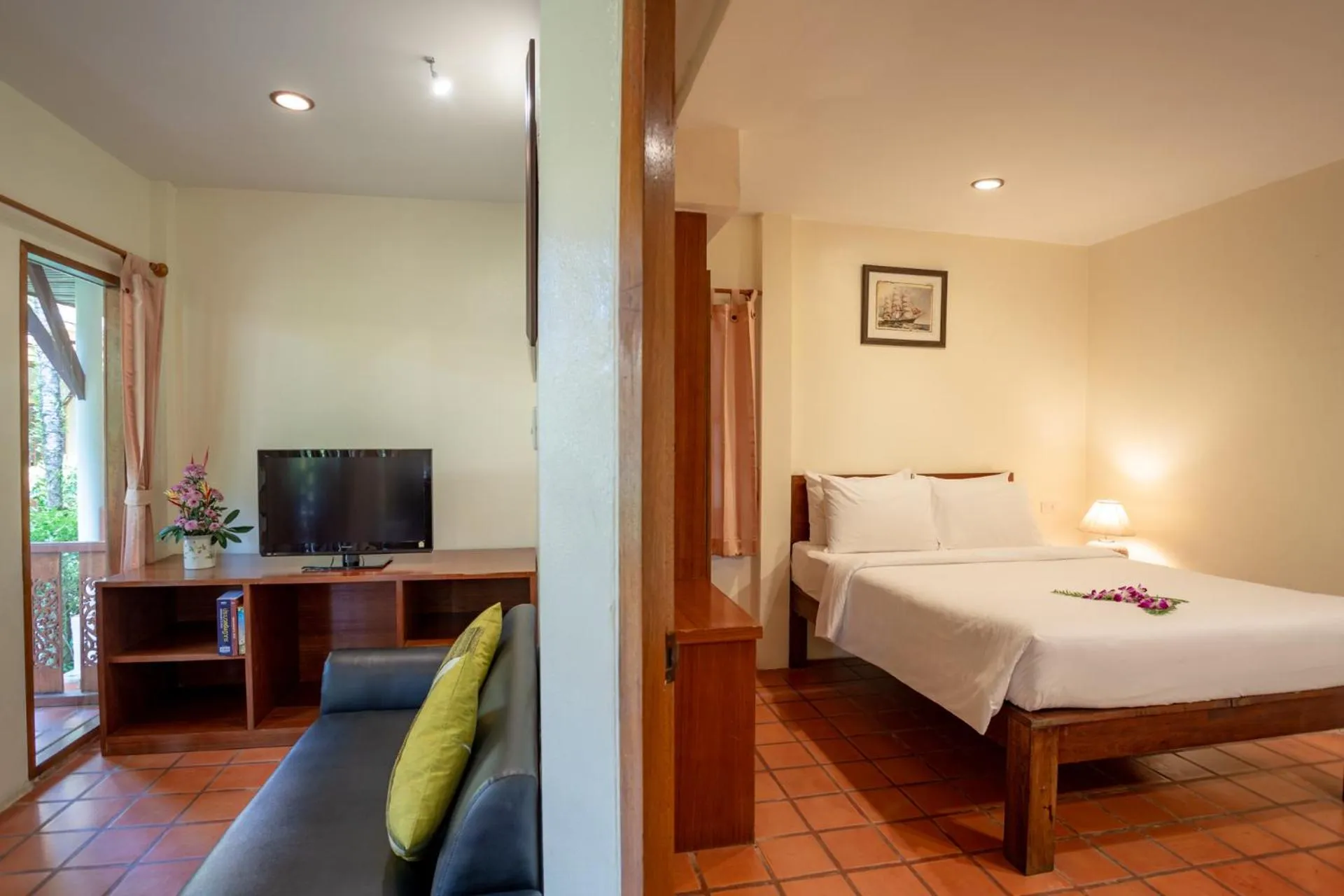 Bed in Bangtao Village Resort - SHA