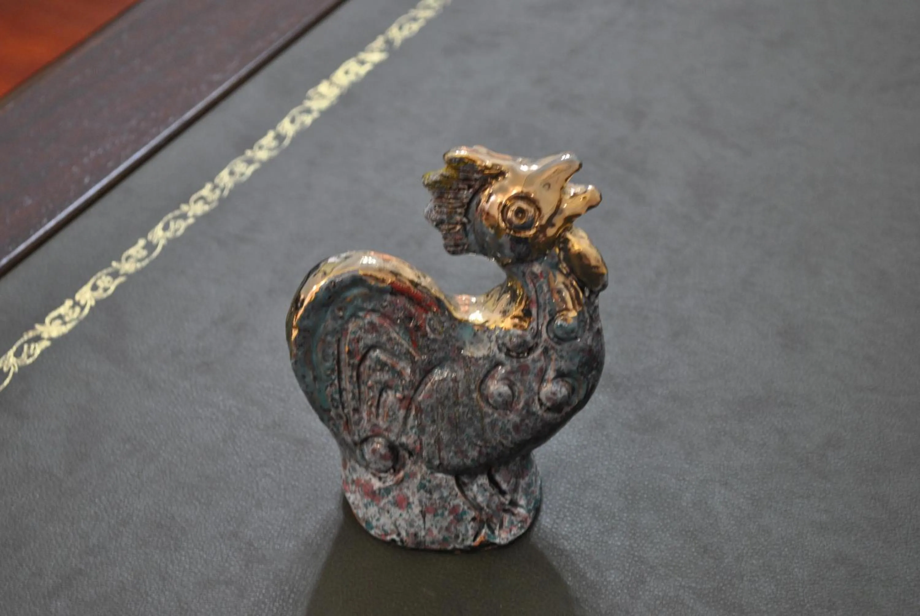 Decorative detail in Lewisrooms Domo