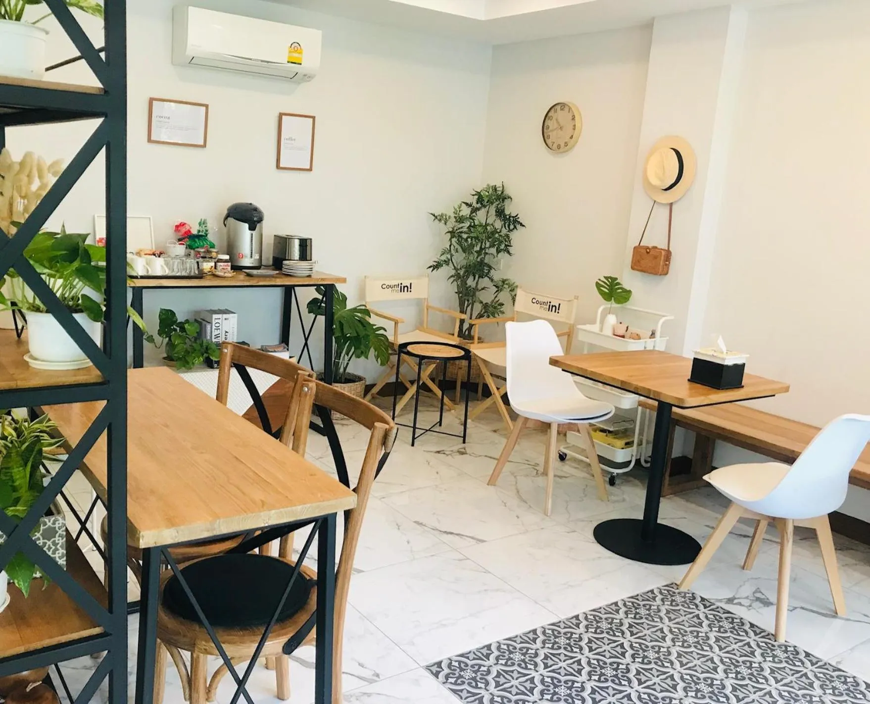 Dining area in Villa Thai Orchid (adult only)