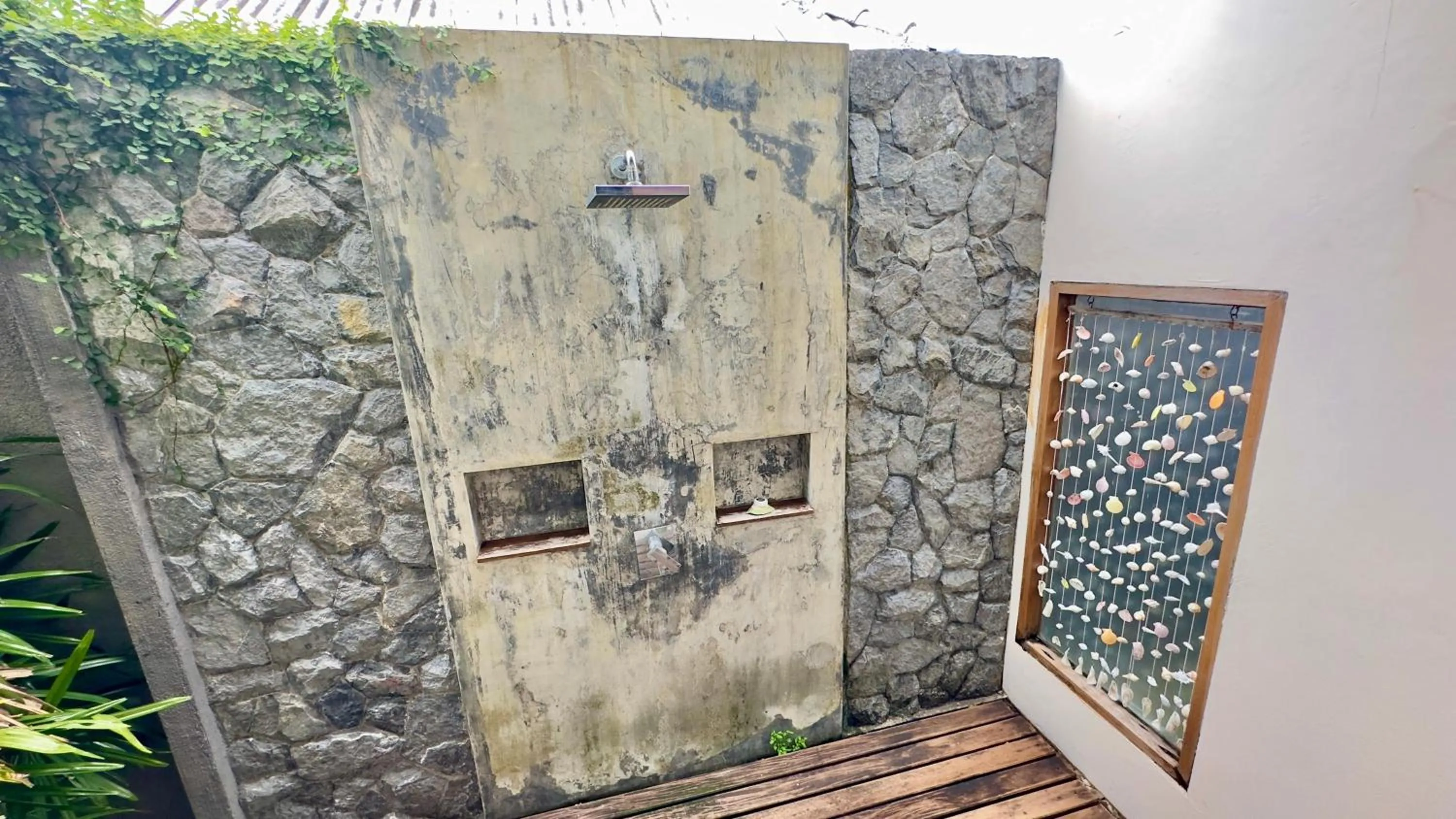 Shower in Deva Beach Resort Samui