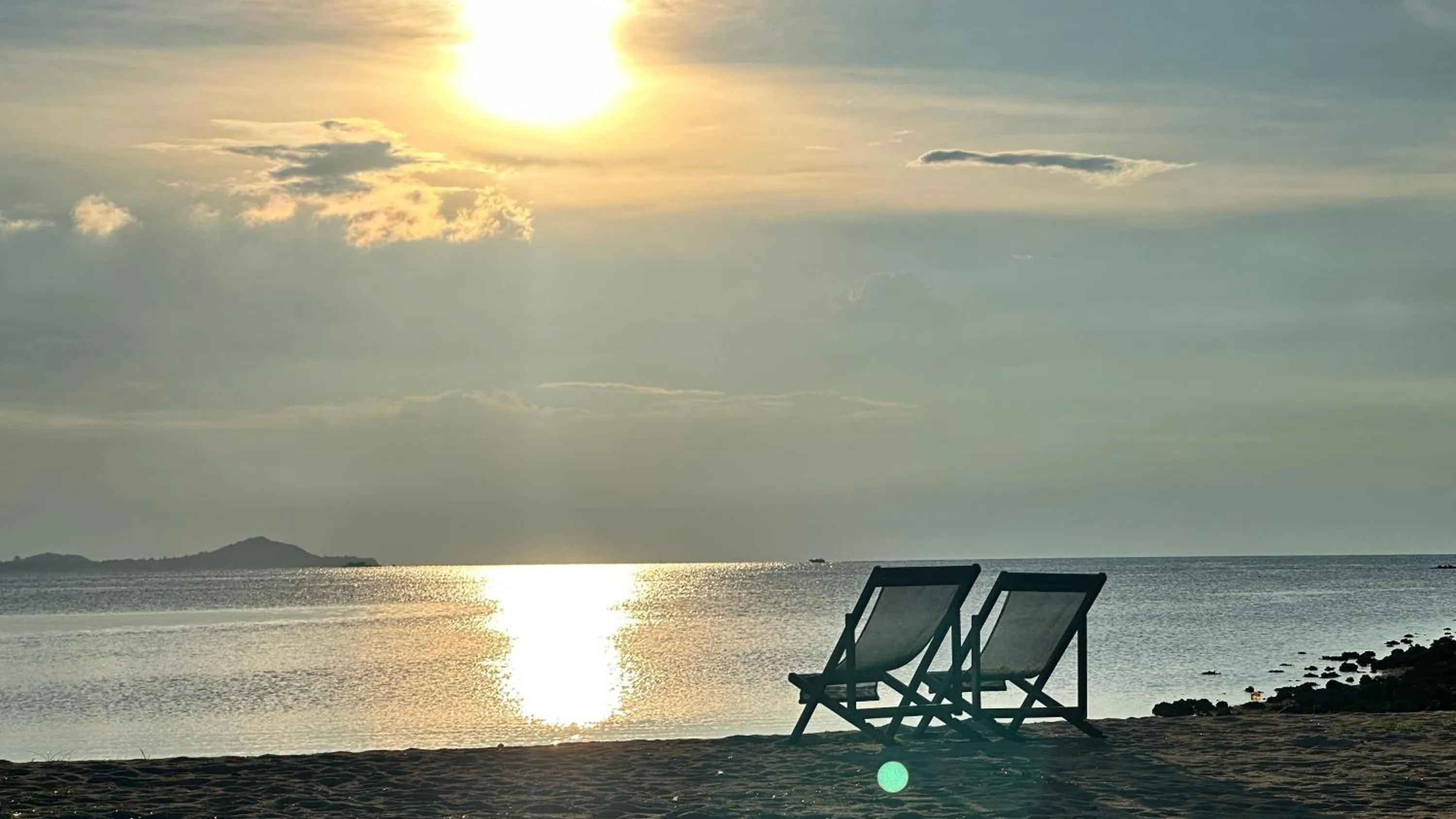 Beach in Deva Beach Resort Samui