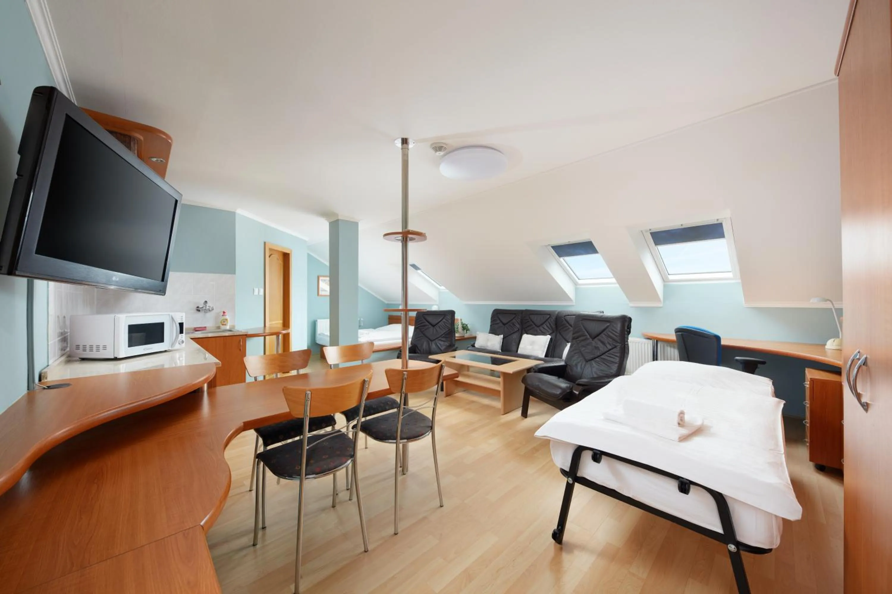 Bed in Hotel Nikolas