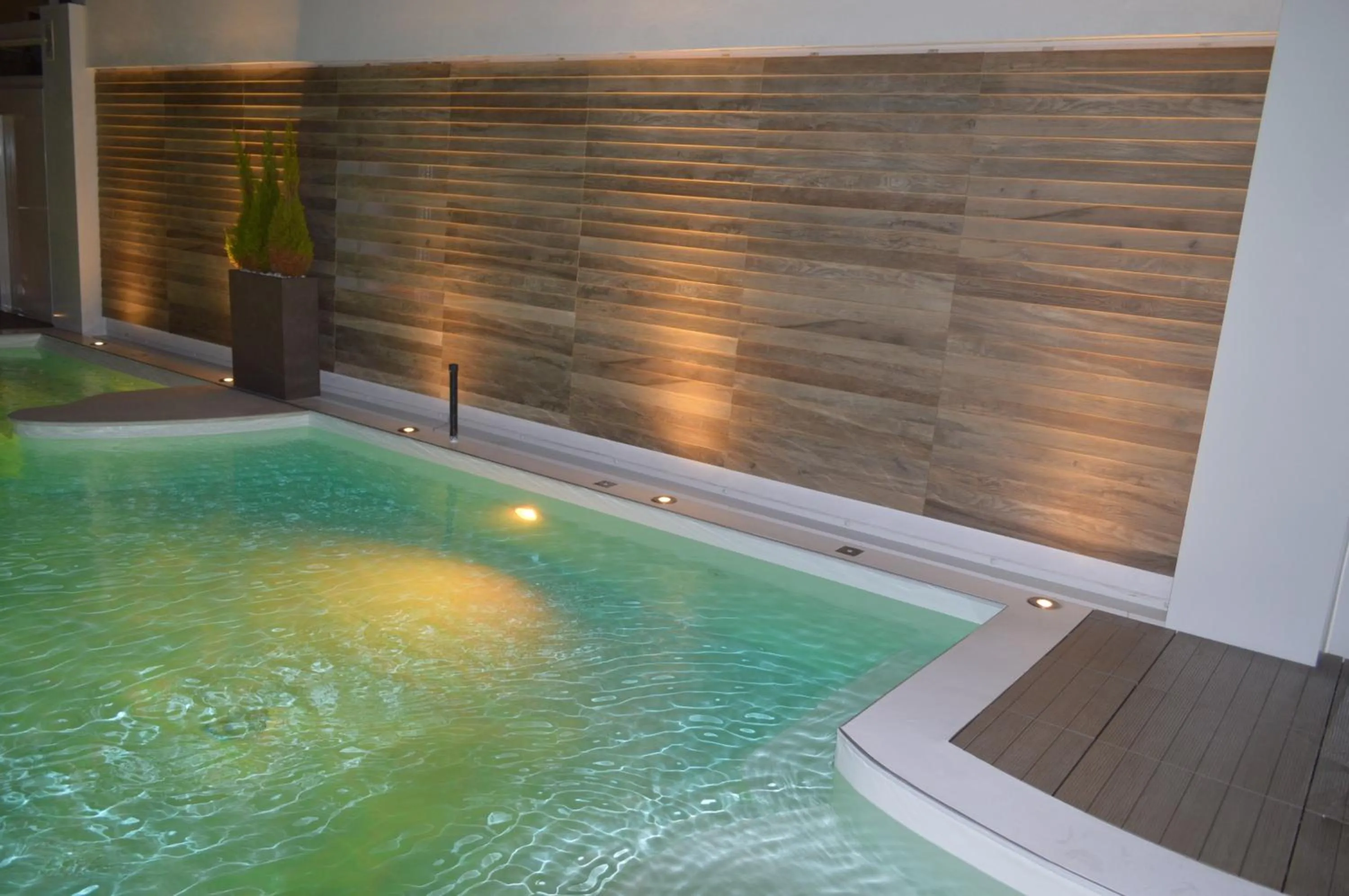 Swimming pool in Hotel Villa Paola