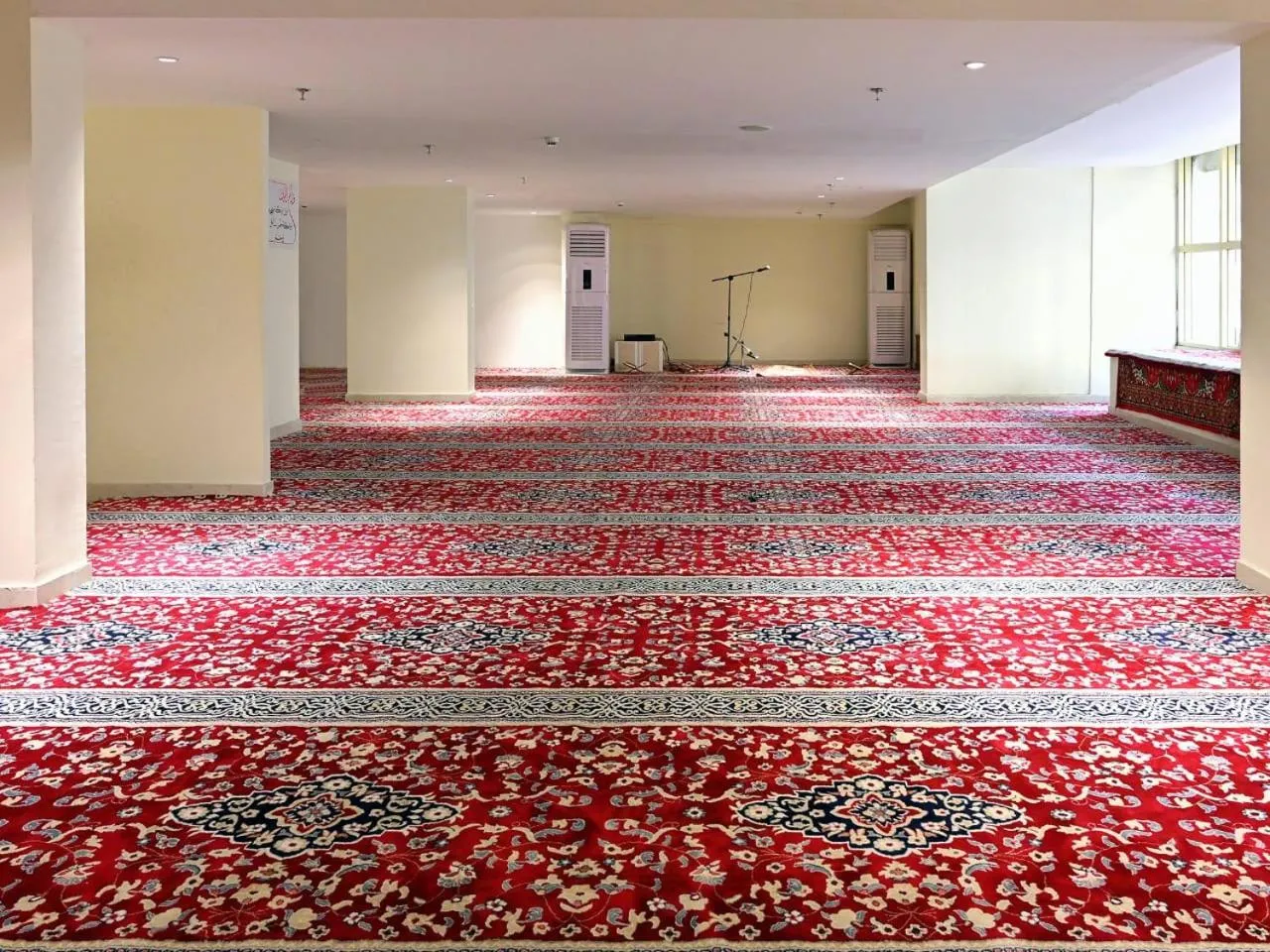 Area and facilities in Batoul Ajyad Hotel