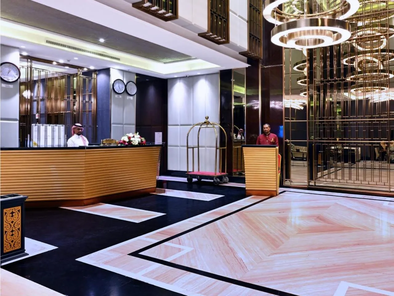 Lobby or reception in Batoul Ajyad Hotel
