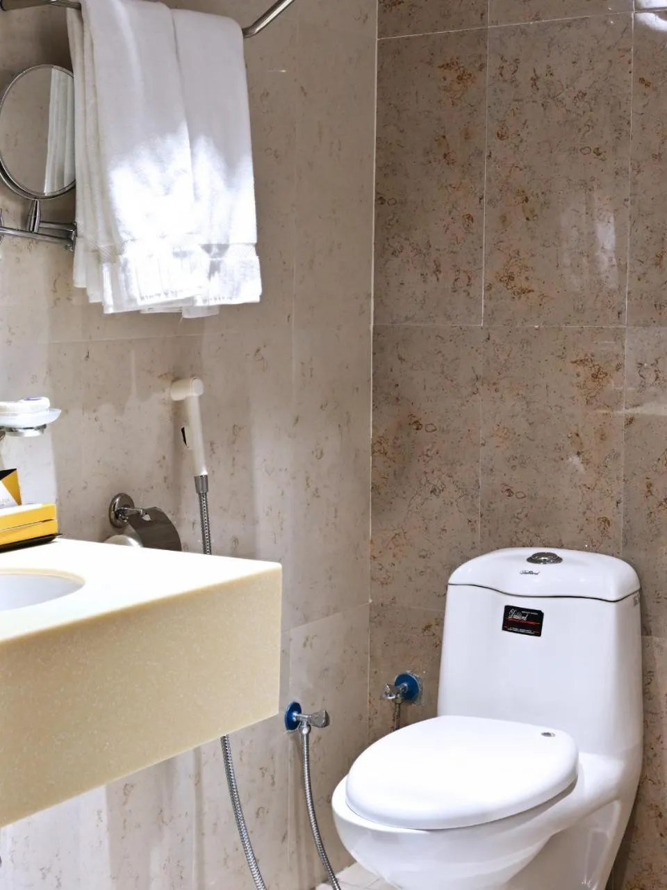 Bathroom in Batoul Ajyad Hotel