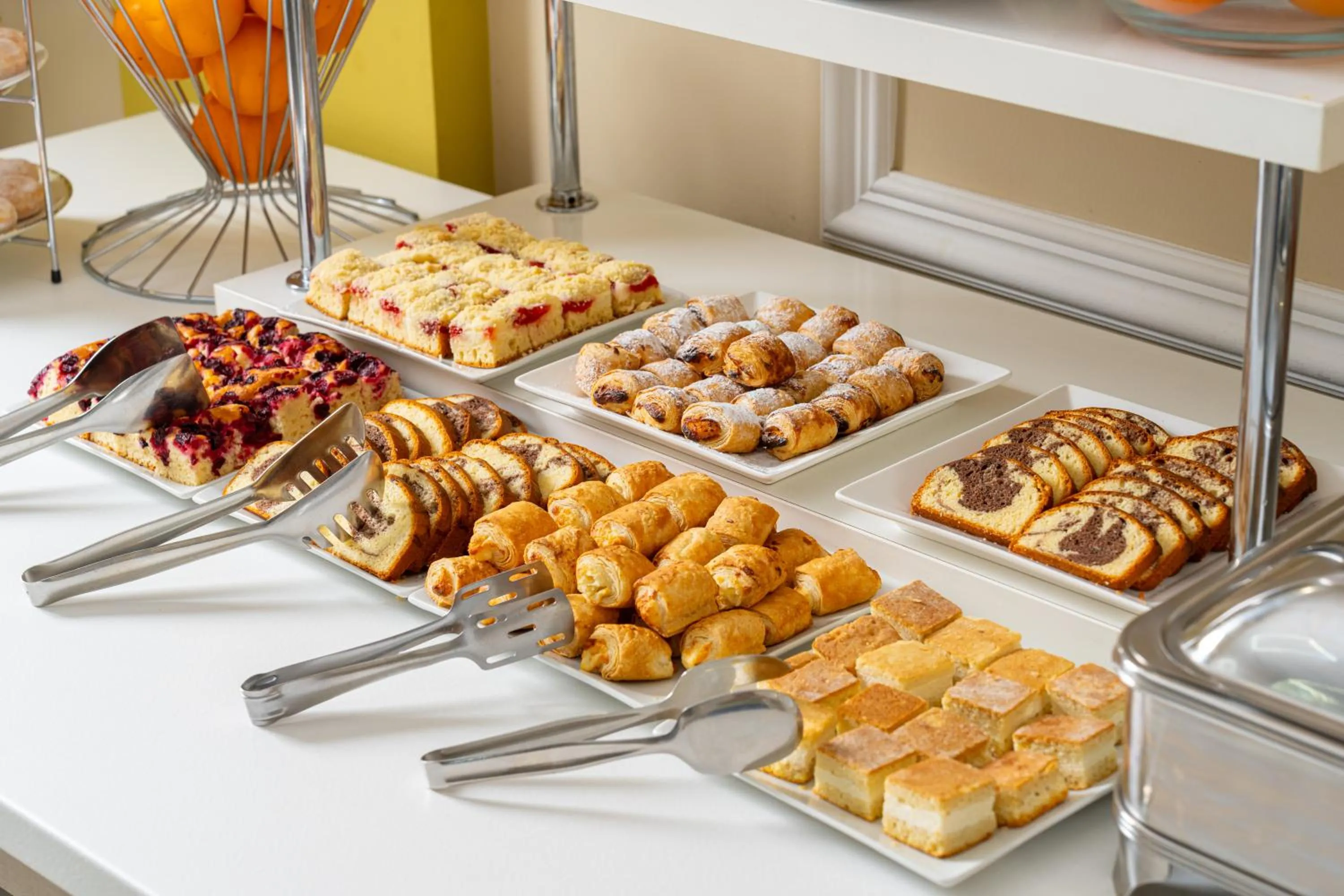 Coffee/tea facilities in Hotel Leul de Aur