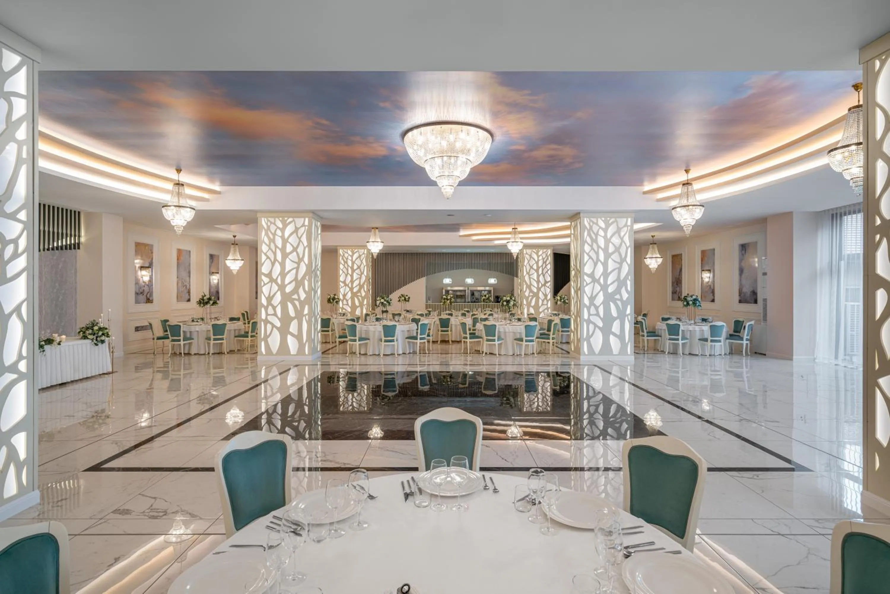 Banquet/Function facilities in Hotel Leul de Aur