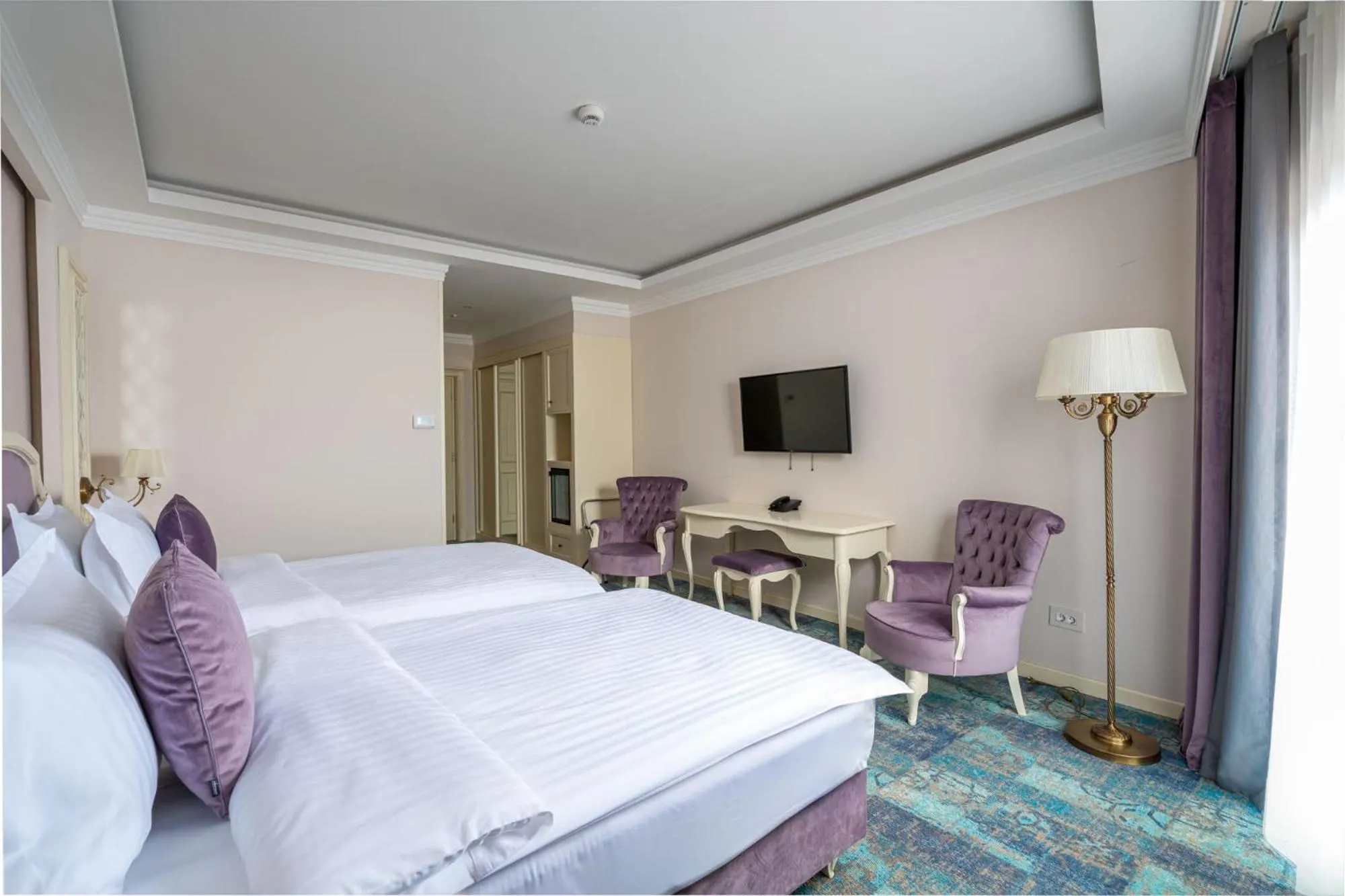 Photo of the whole room, Bed in Hotel Leul de Aur