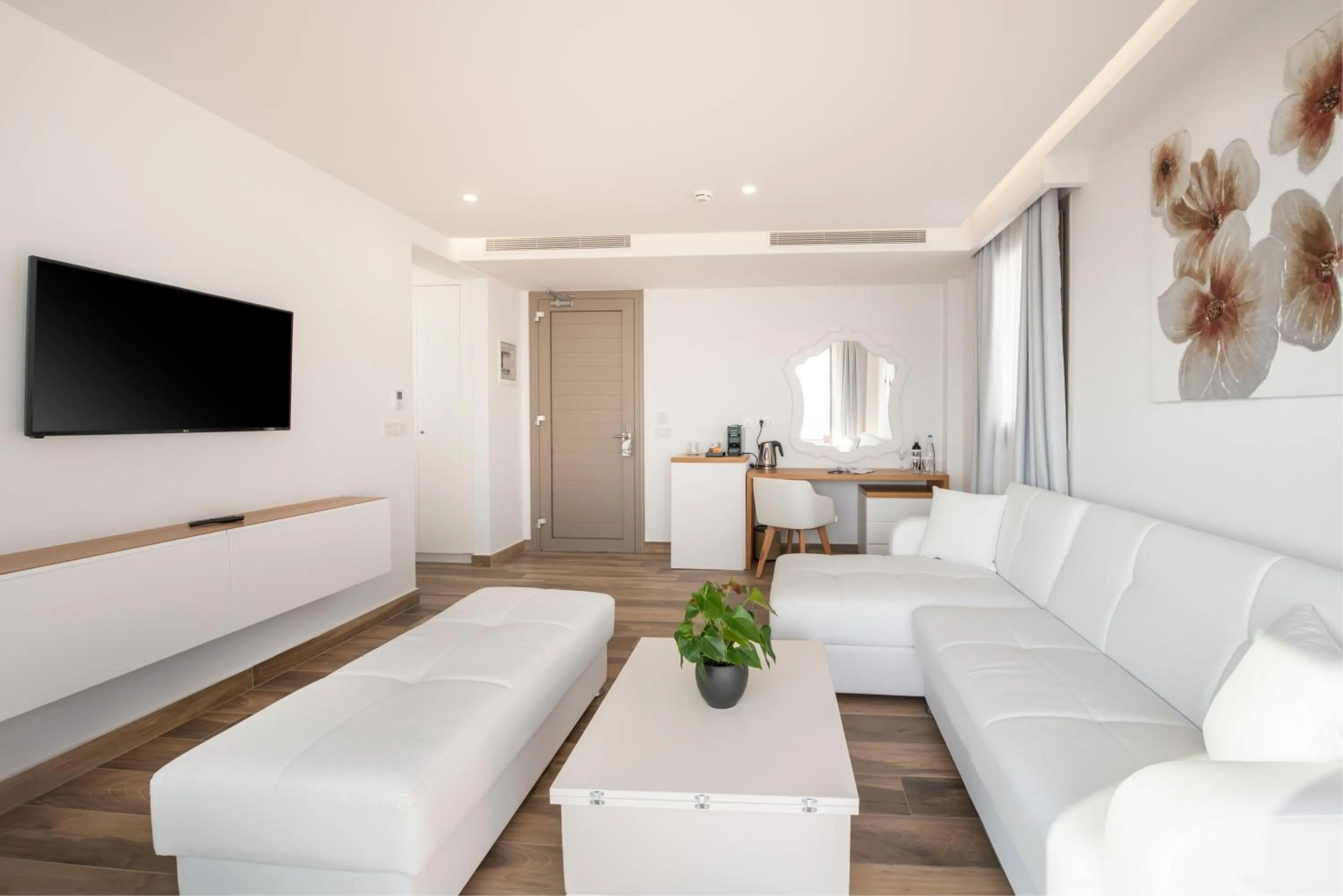 White Rock of Kos Hotel - Adults only