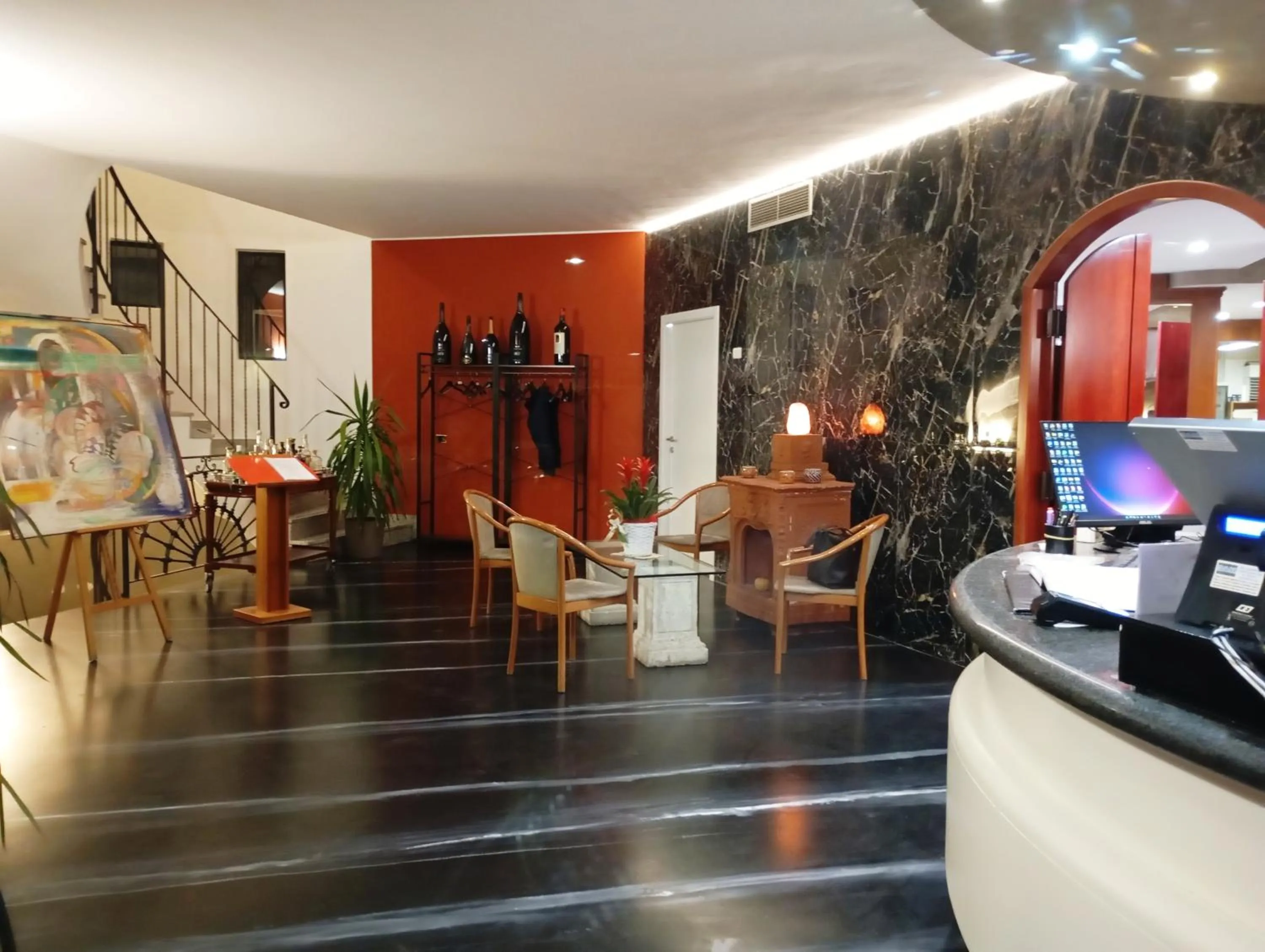 Lobby or reception in Il Leone D'Oro
