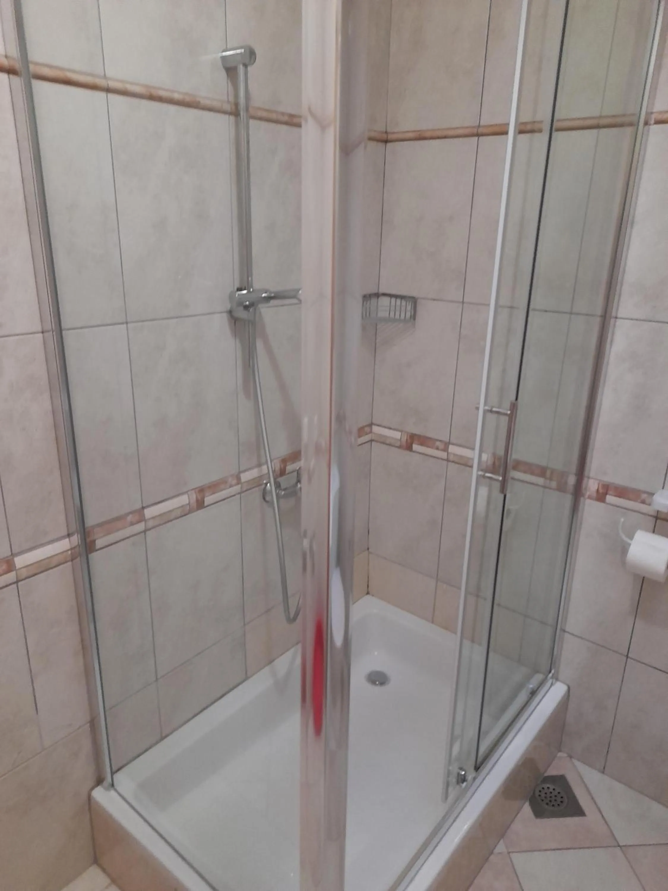 Shower in Apartments Marnic