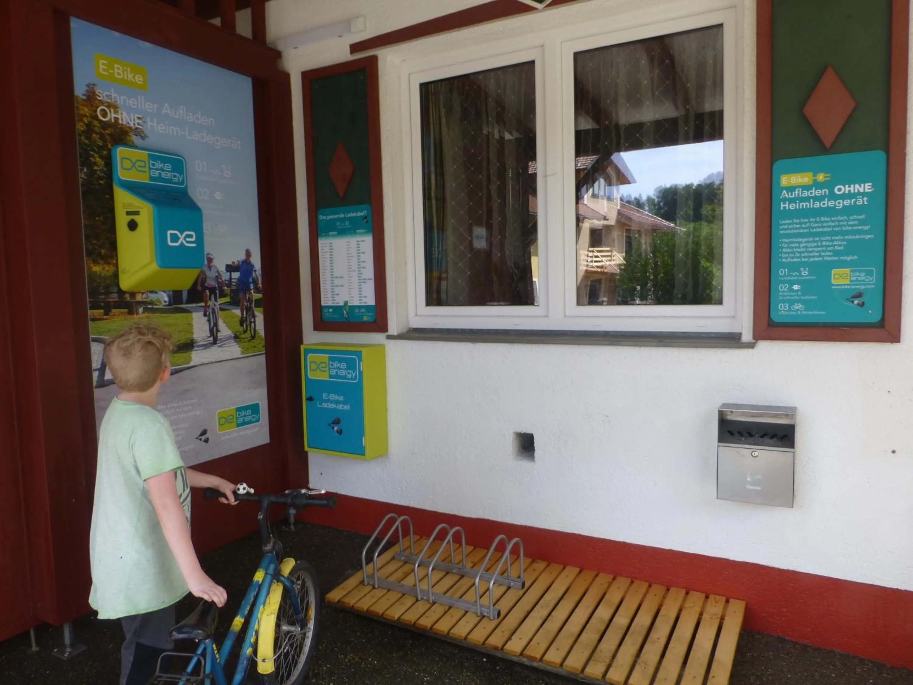 Property building in ROSSLWIRT-Rast