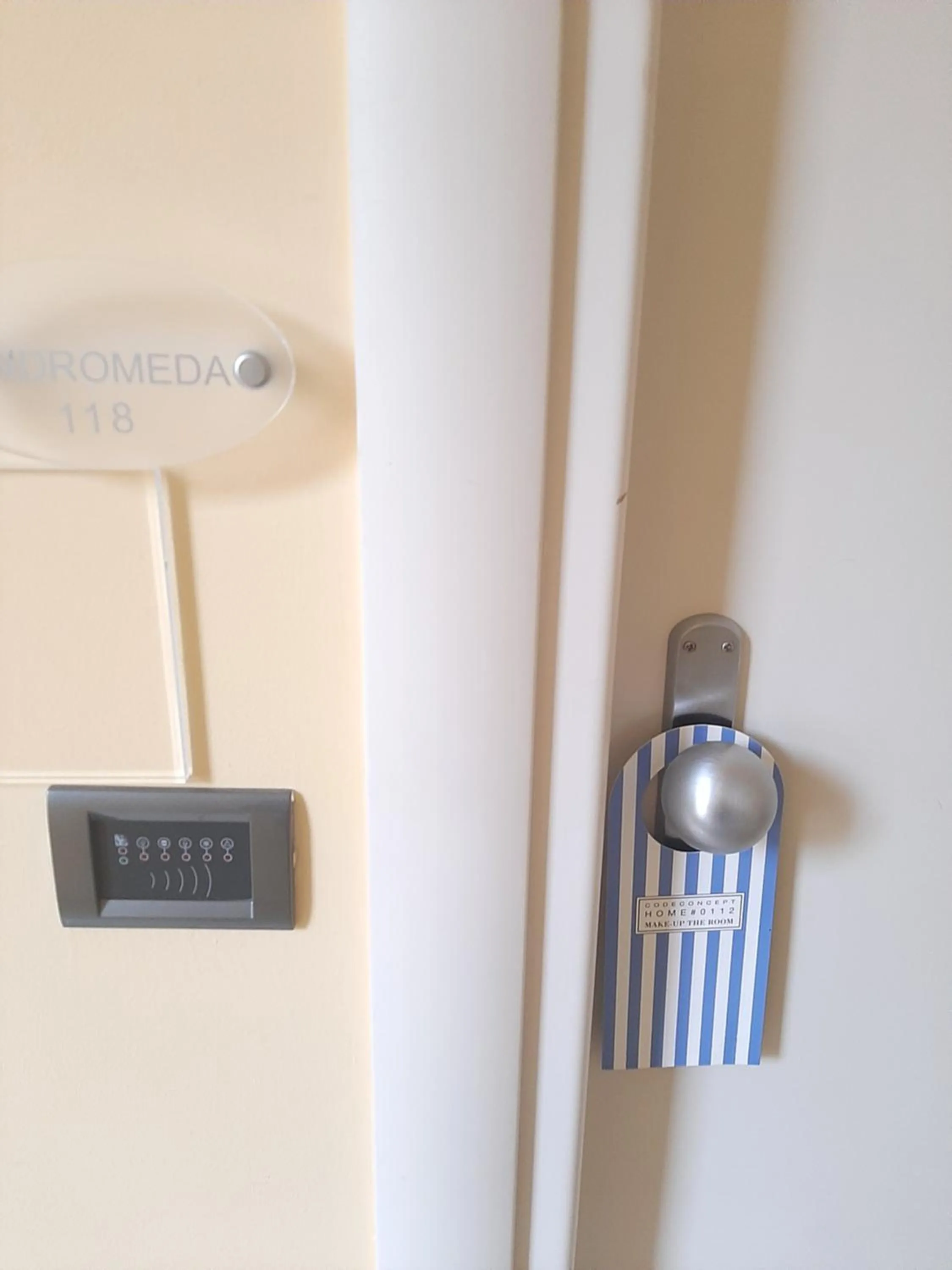 Logo/Certificate/Sign in Hotel Chiaraluna