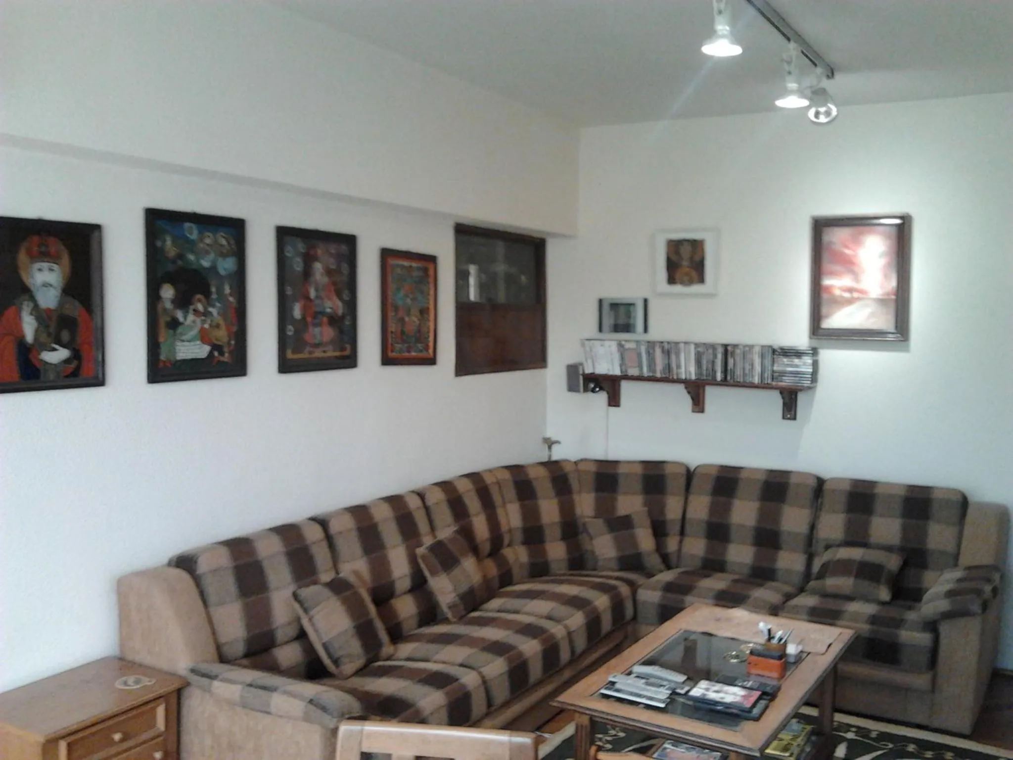 Dining area in RomPromo Plus Accommodation