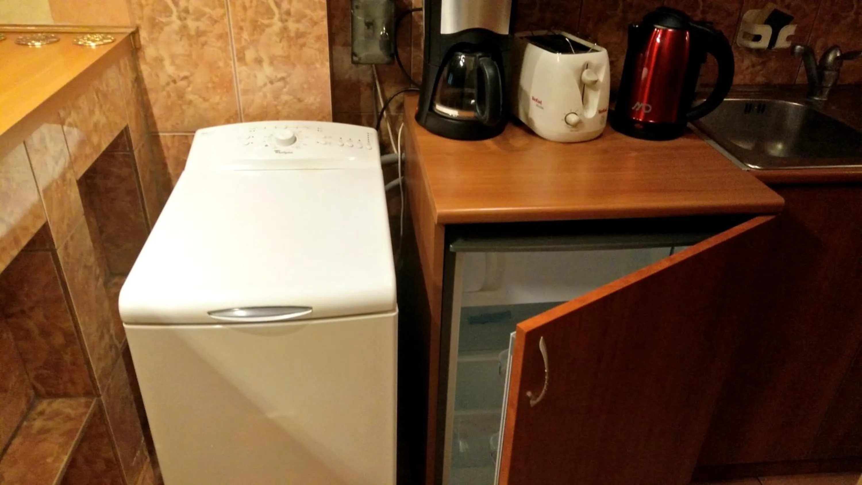 Kitchen or kitchenette in RomPromo Plus Accommodation