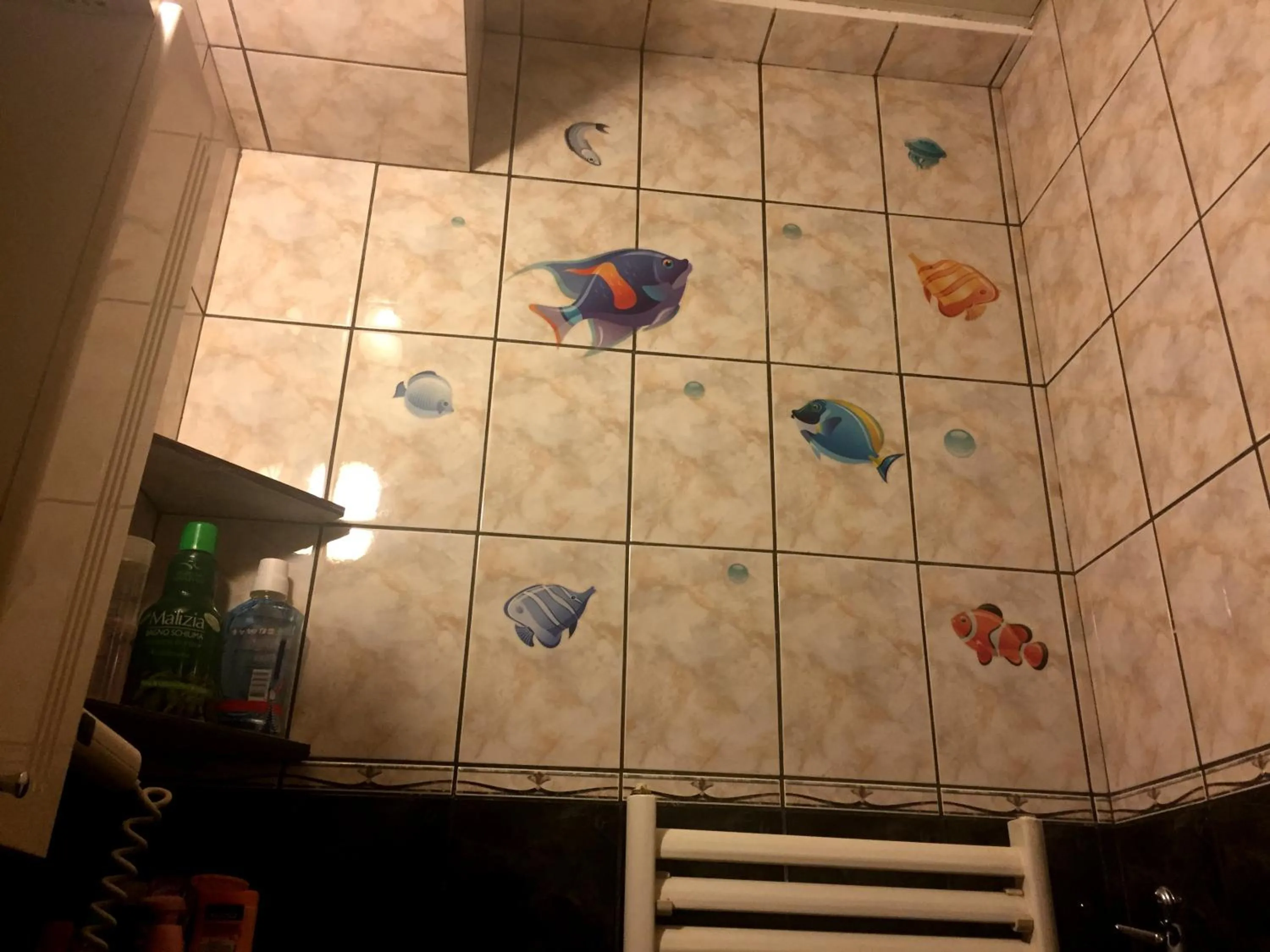 Bathroom in RomPromo Plus Accommodation