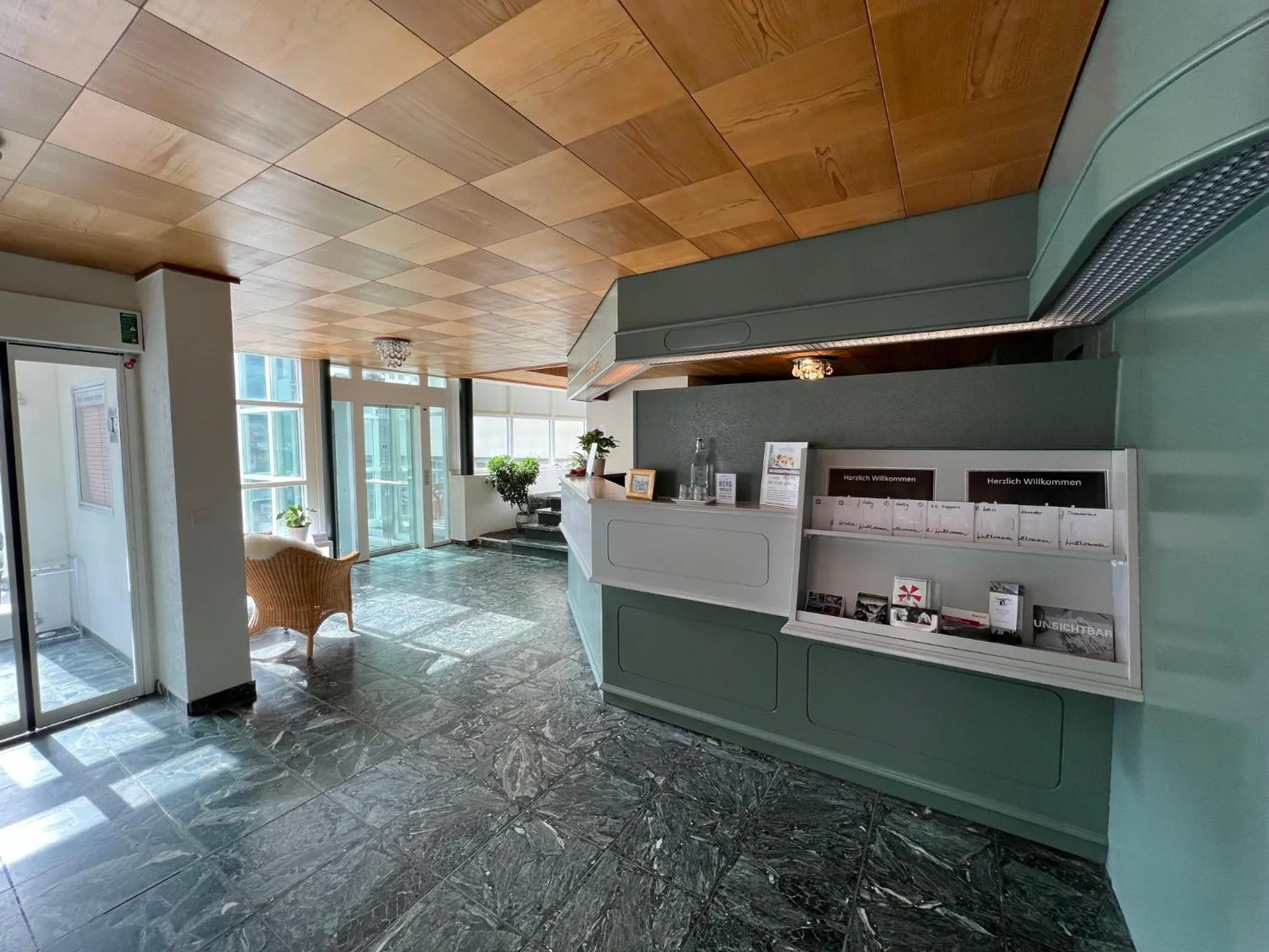 Lobby or reception in Weisses Rössli only Bed & Breakfast self check-in mit Sauna extra