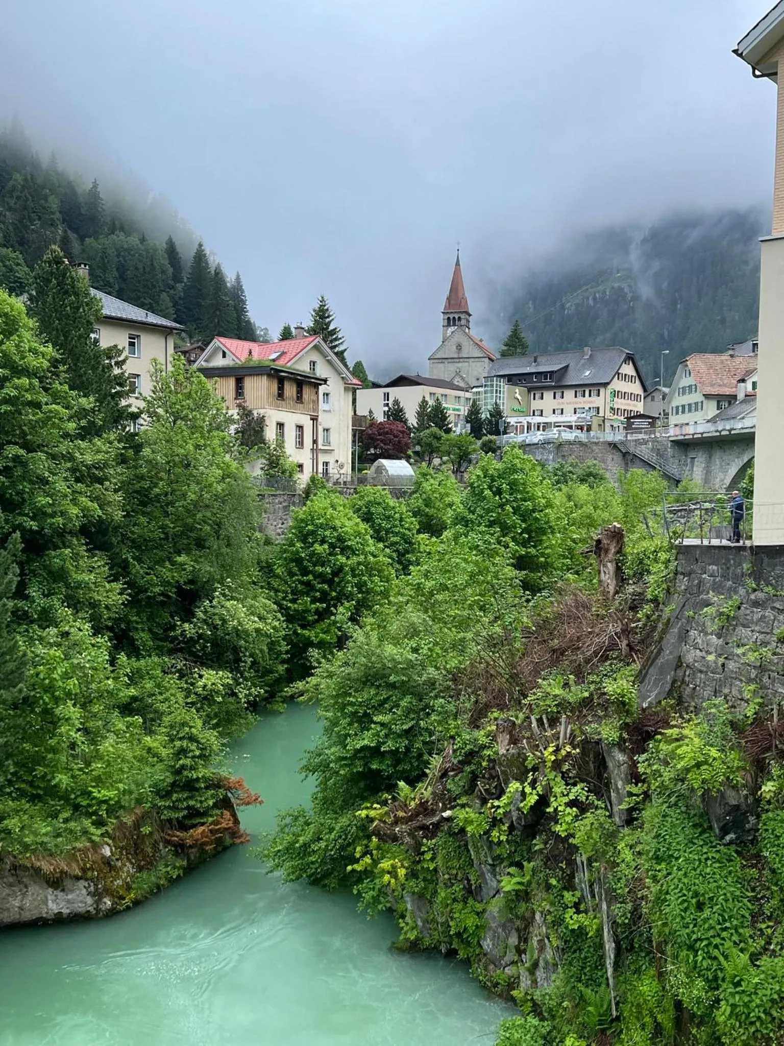 Property building in Weisses Rössli only Bed & Breakfast self check-in mit Sauna extra