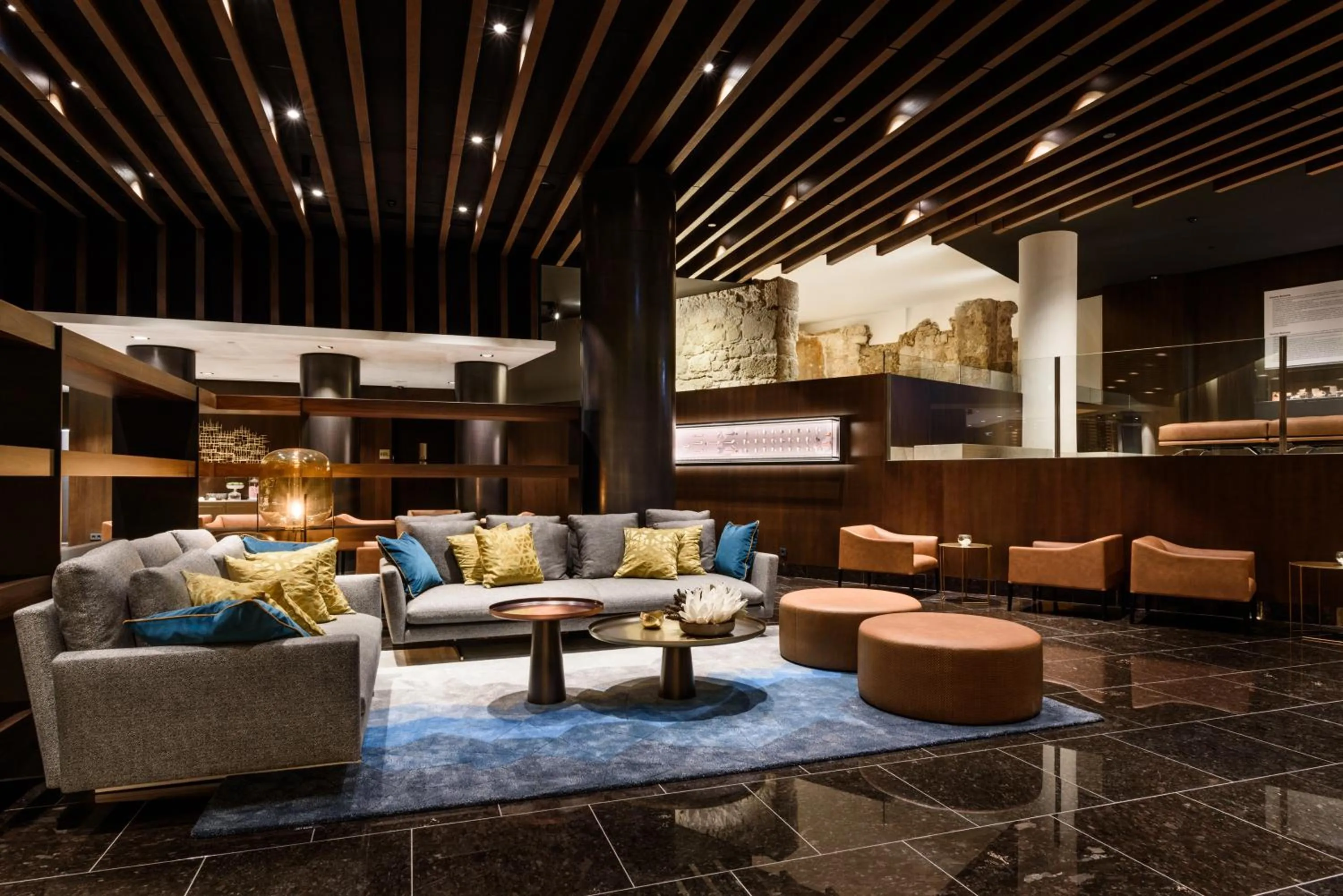 Living room in Áurea Museum by Eurostars Hotel Company