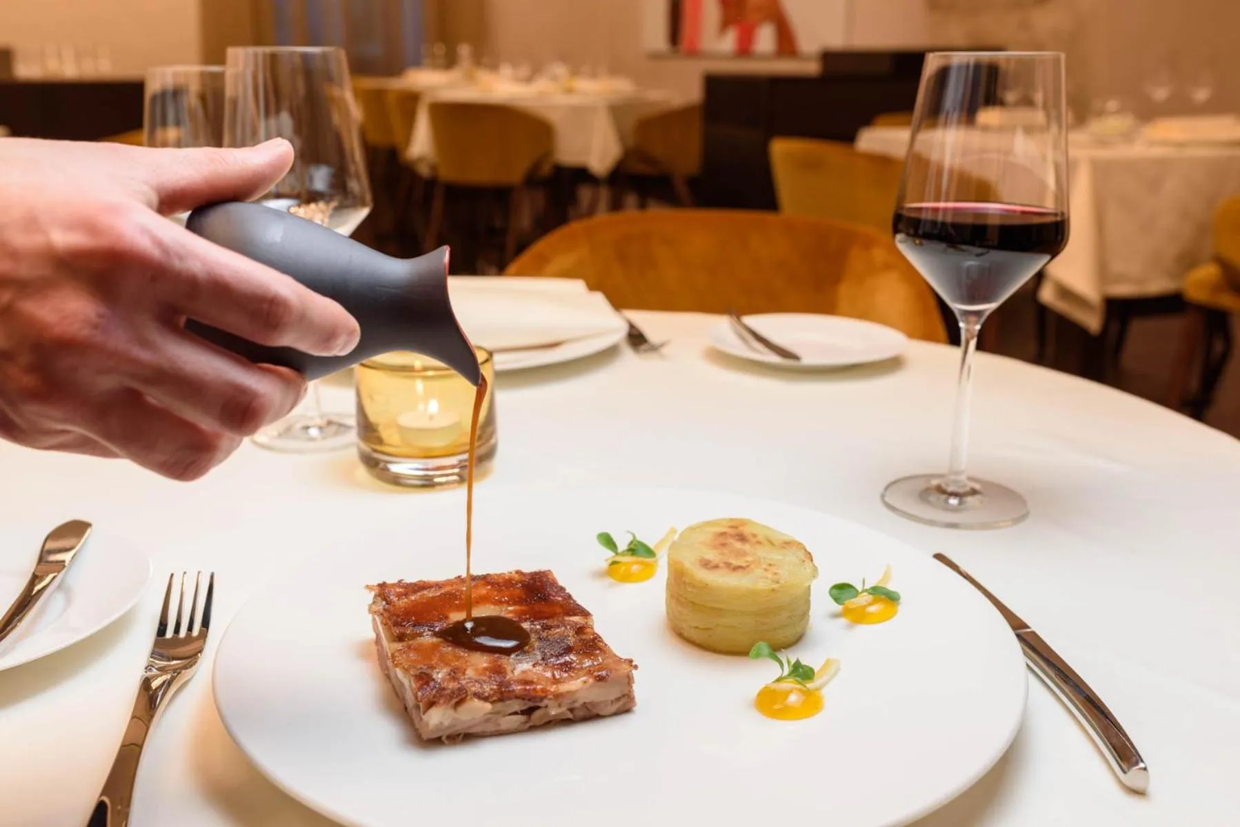 Restaurant/places to eat in Áurea Museum by Eurostars Hotel Company