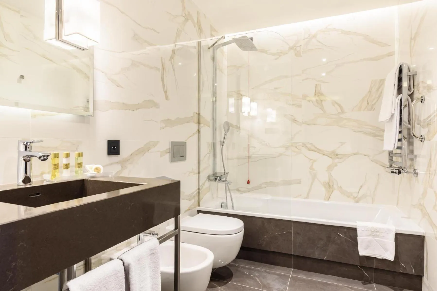 Shower in Áurea Museum by Eurostars Hotel Company