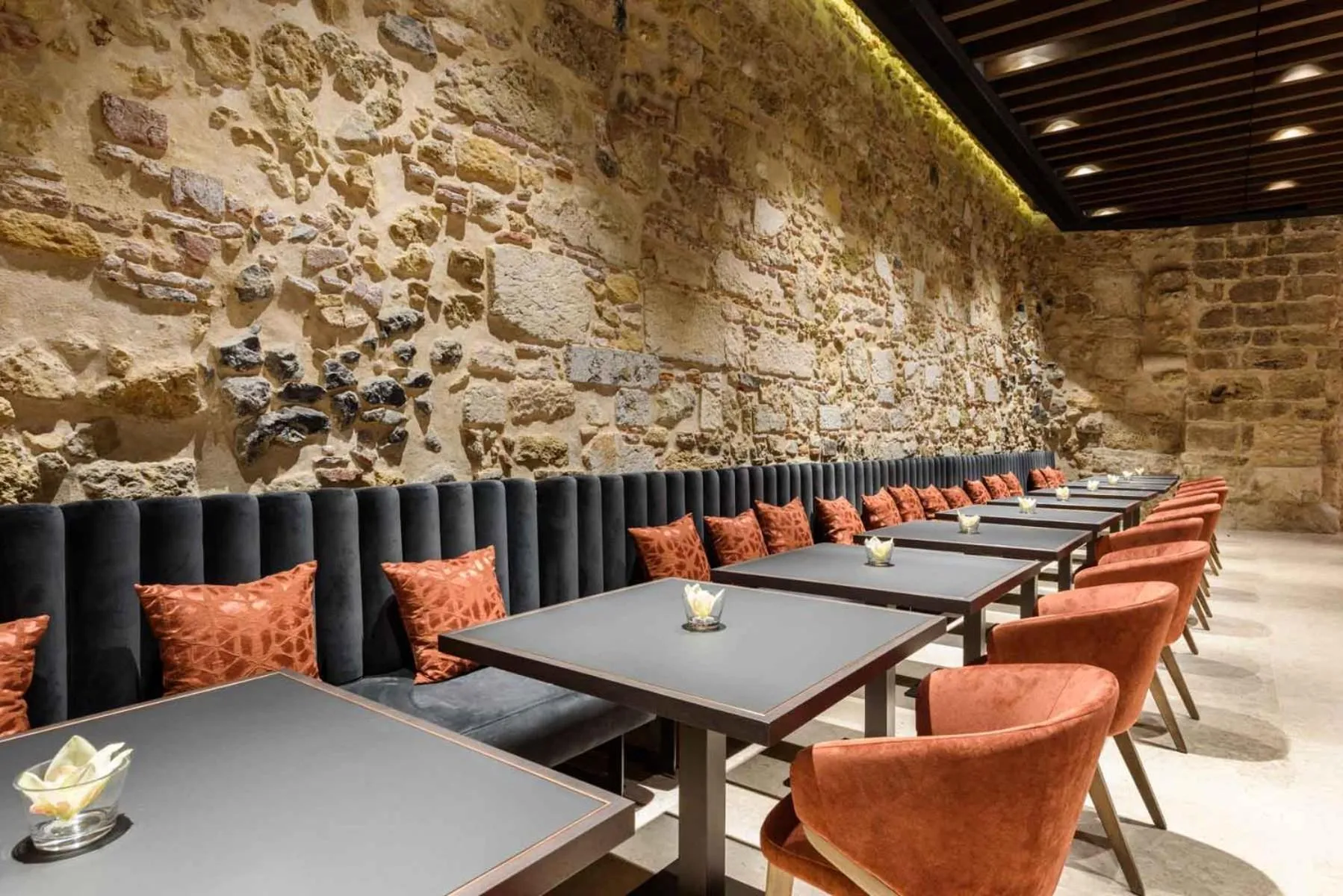 Restaurant/places to eat in Áurea Museum by Eurostars Hotel Company