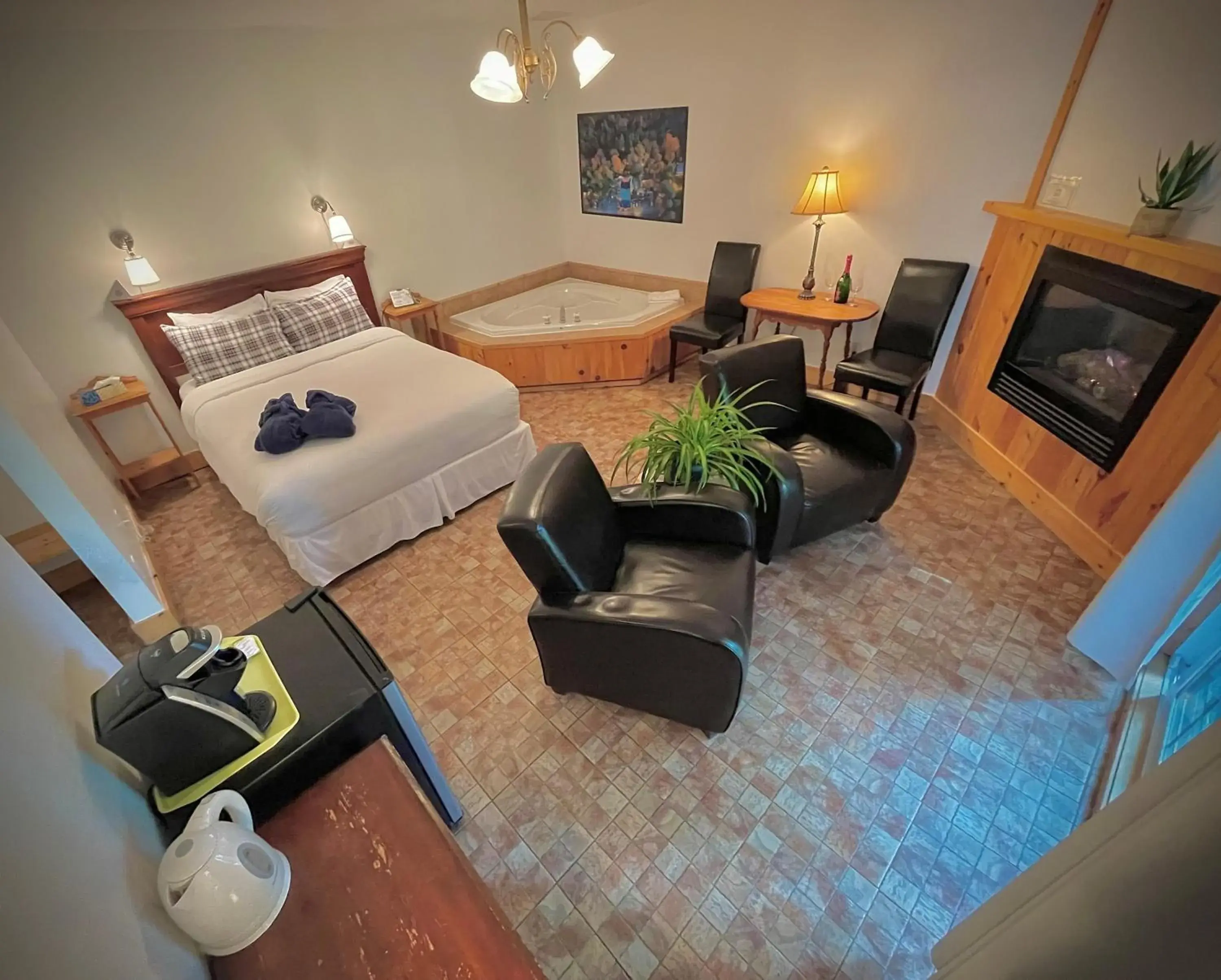 Queen Suite in Auberge Spa & Beaux Reves Queen Suite in Auberge Spa & Beaux Reves