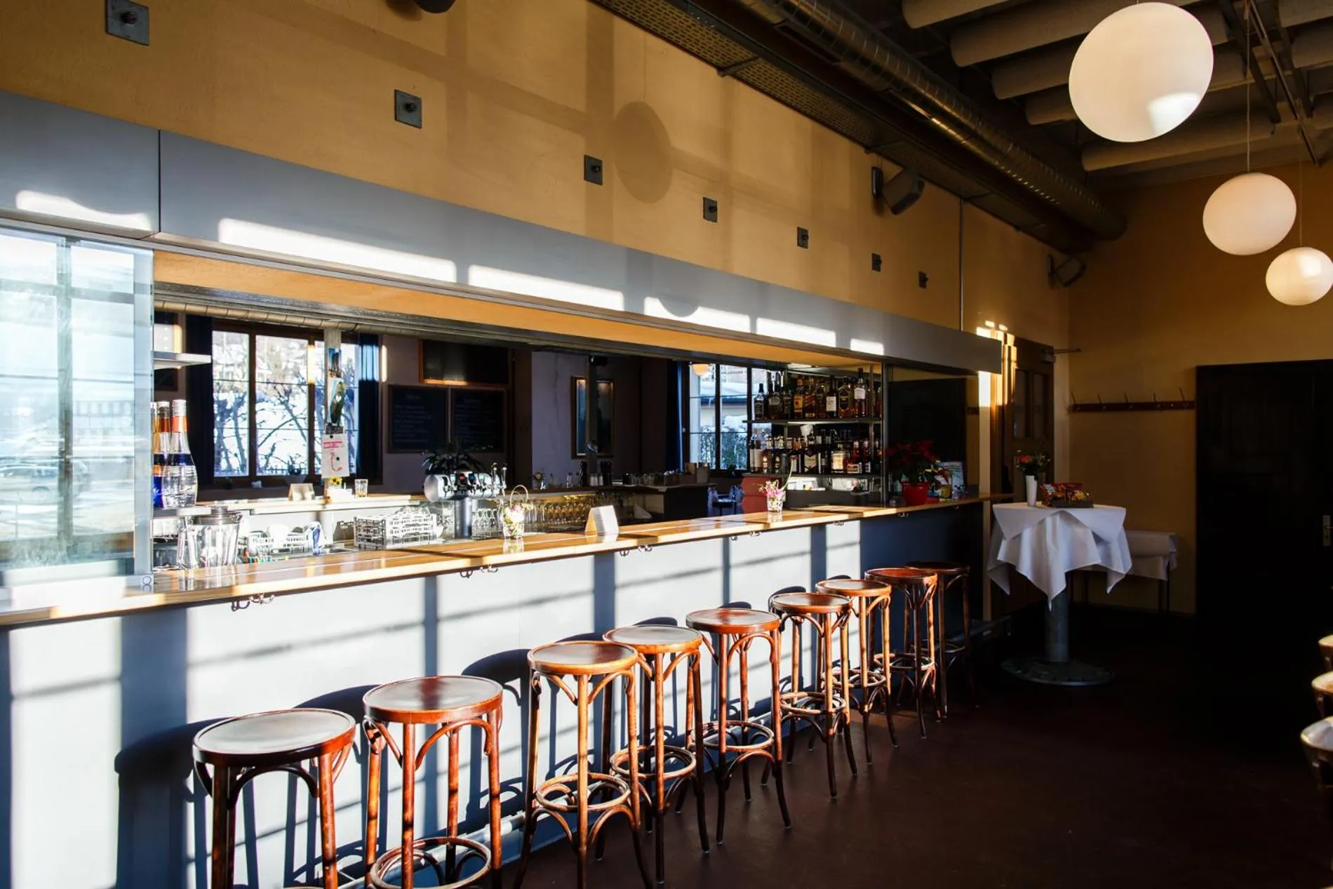 Restaurant/places to eat in Hotel Bleichibeiz