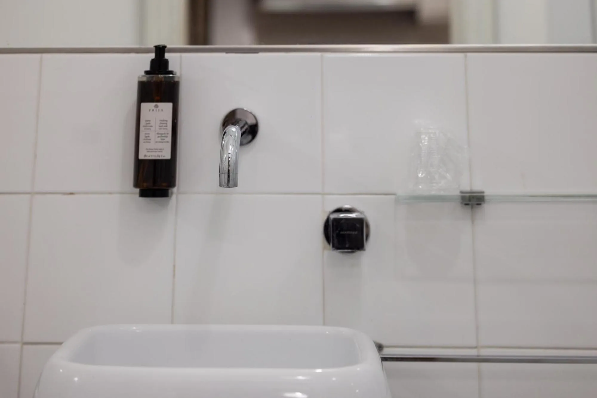 Bathroom in Zaccardi Roof Garden