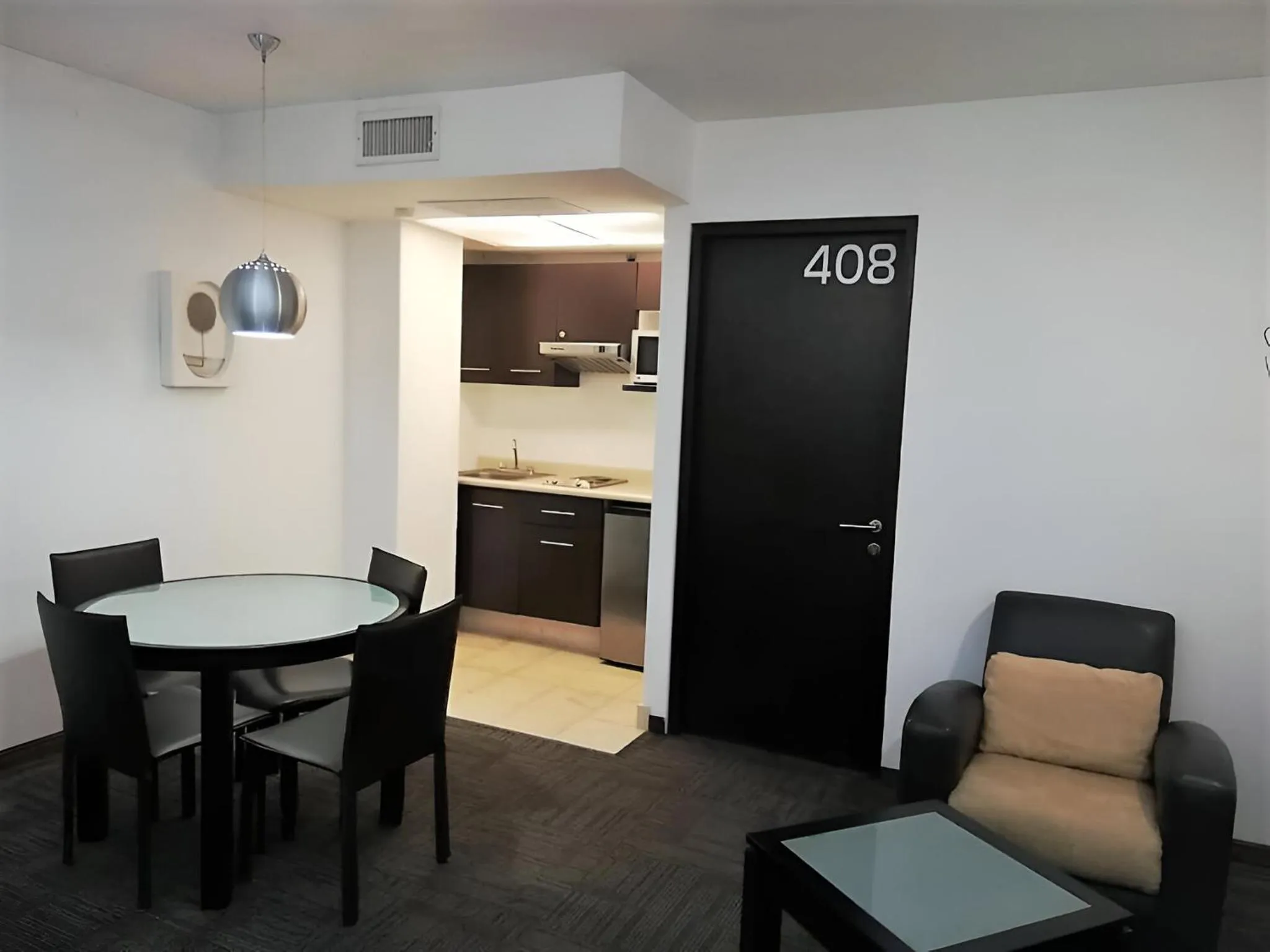 Kitchen or kitchenette in Suites Teca Once