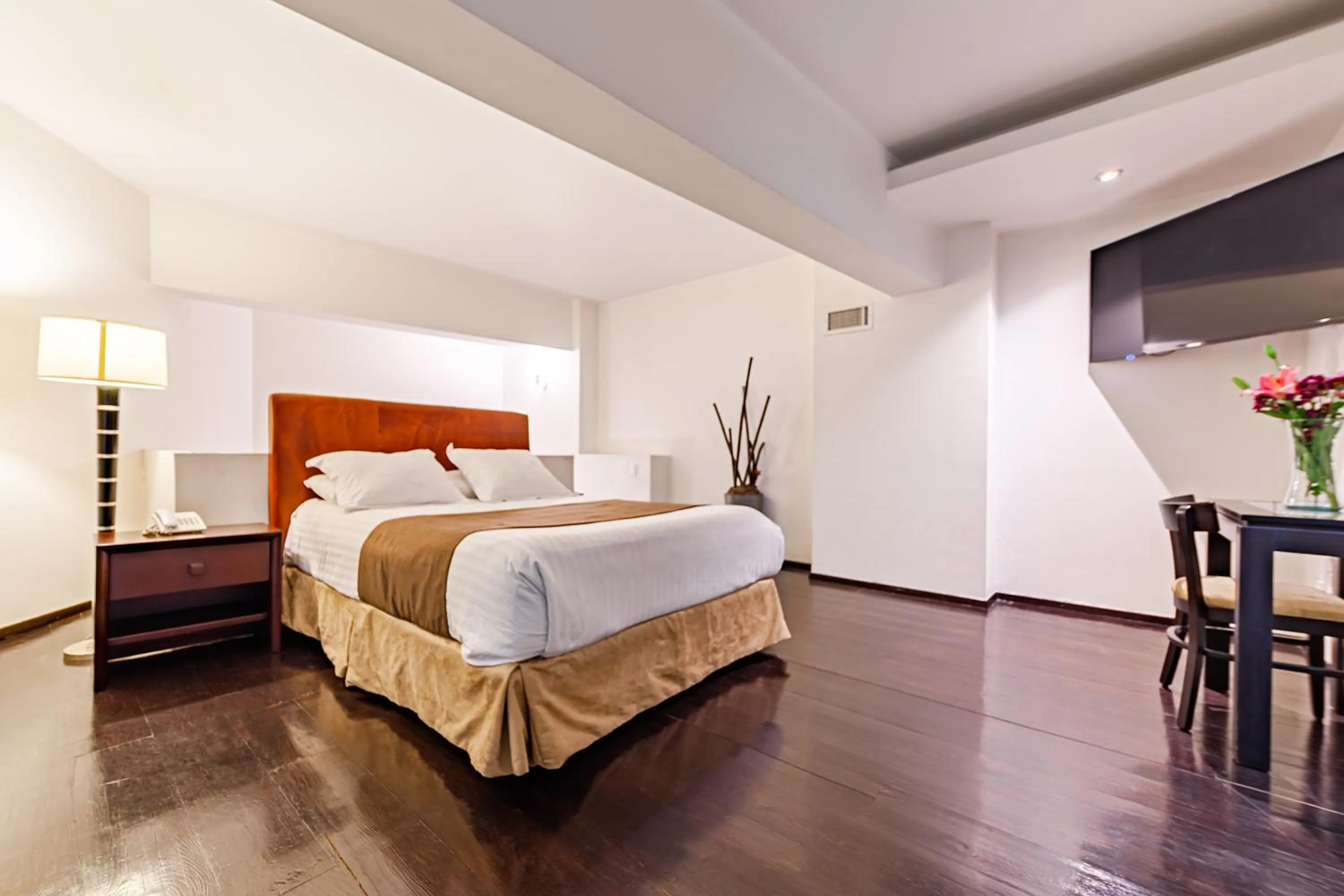 Bed in Suites Teca Once