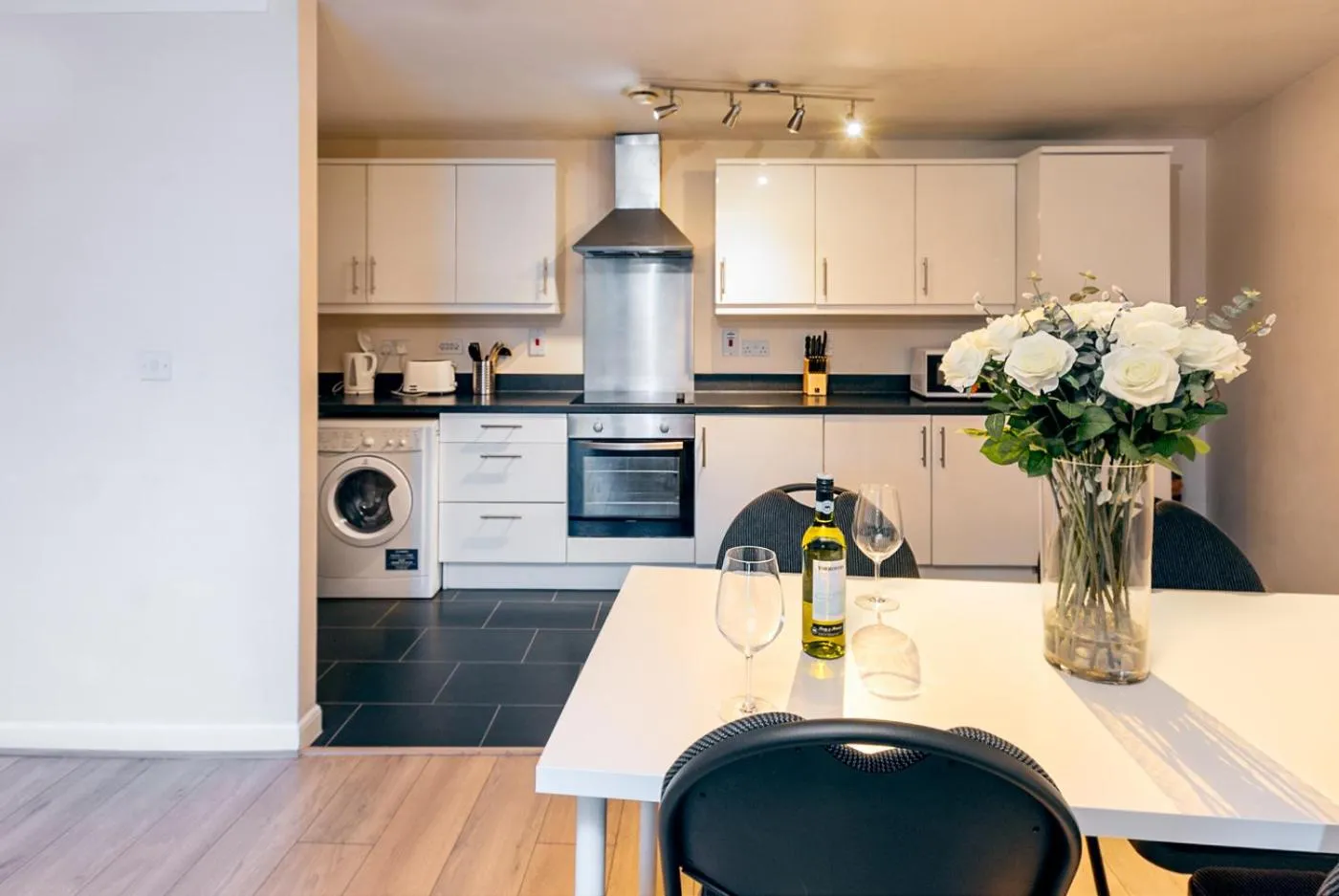 Dining area in Abodebed - Handleys Court