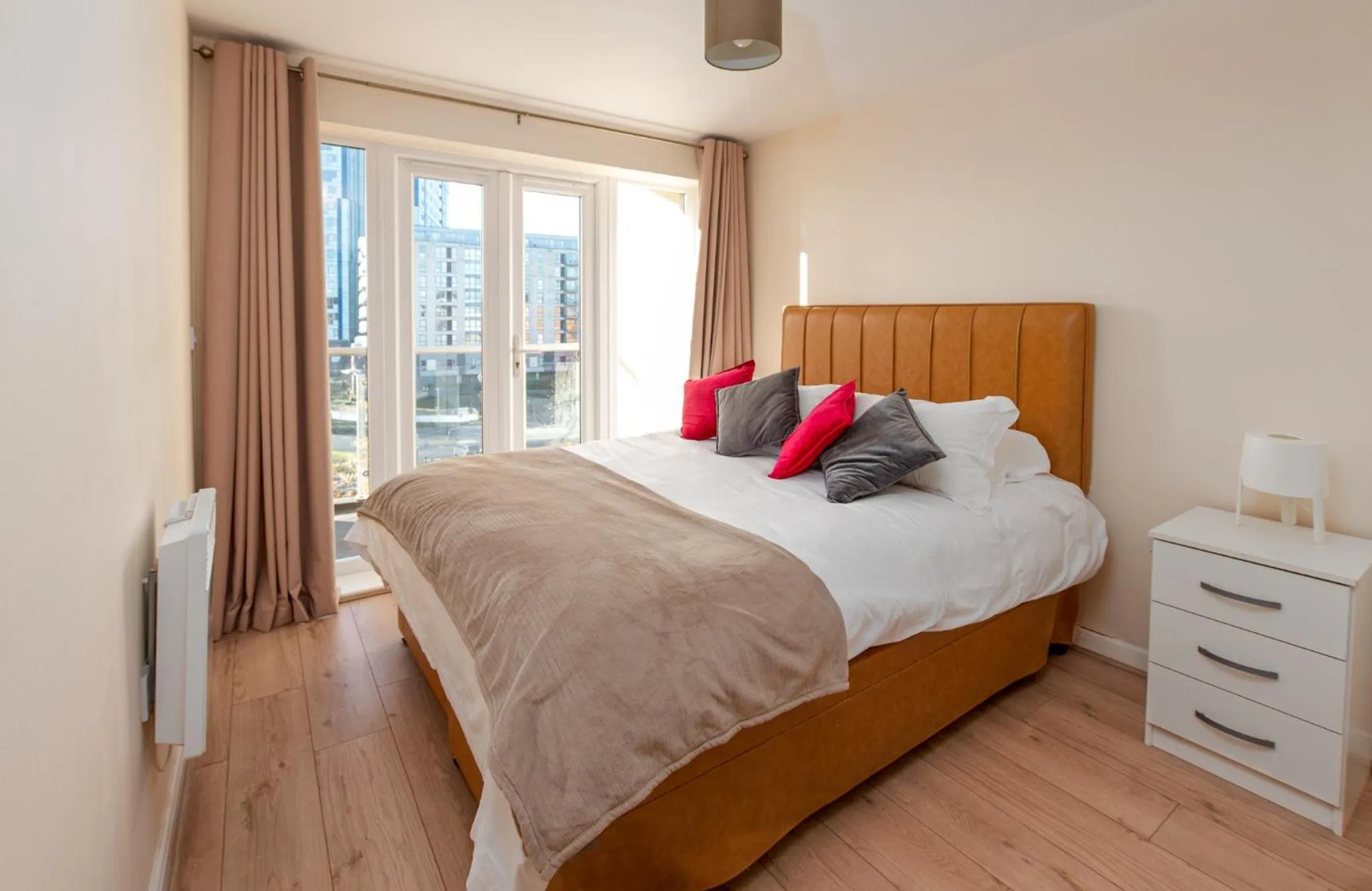 Bedroom, Bed in Abodebed - Handleys Court