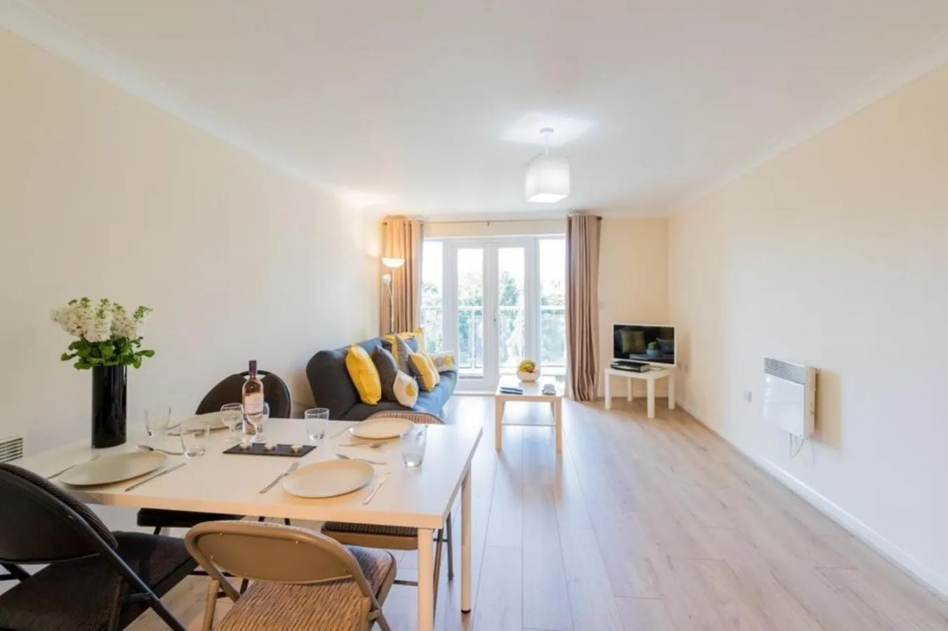 Living room in Abodebed - Handleys Court