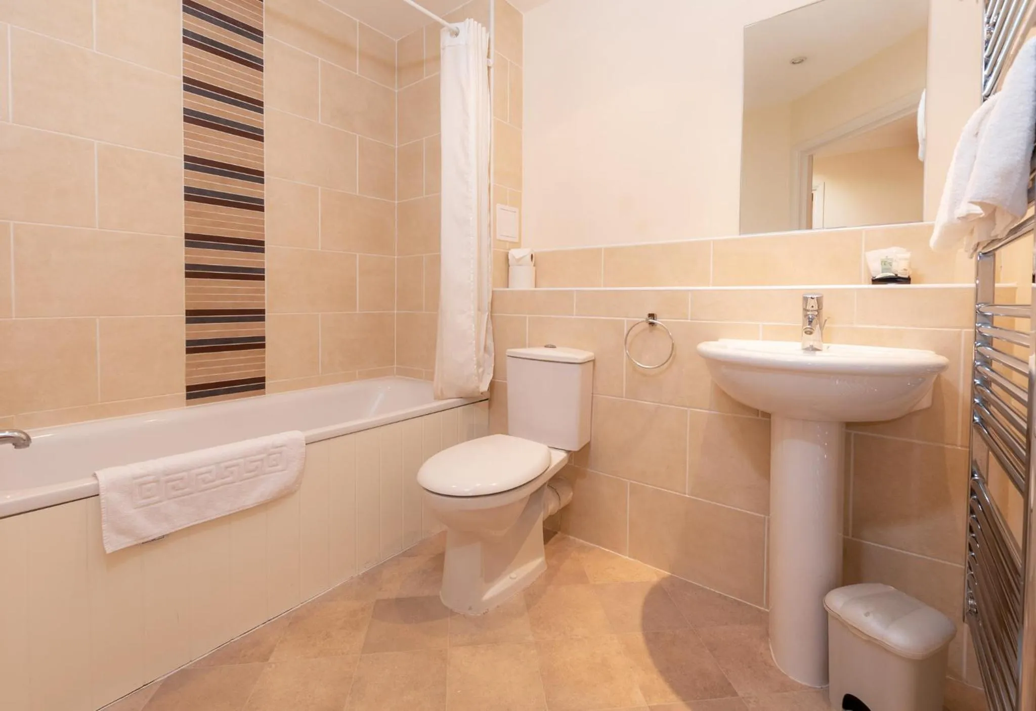 Bathroom in Abodebed - Handleys Court