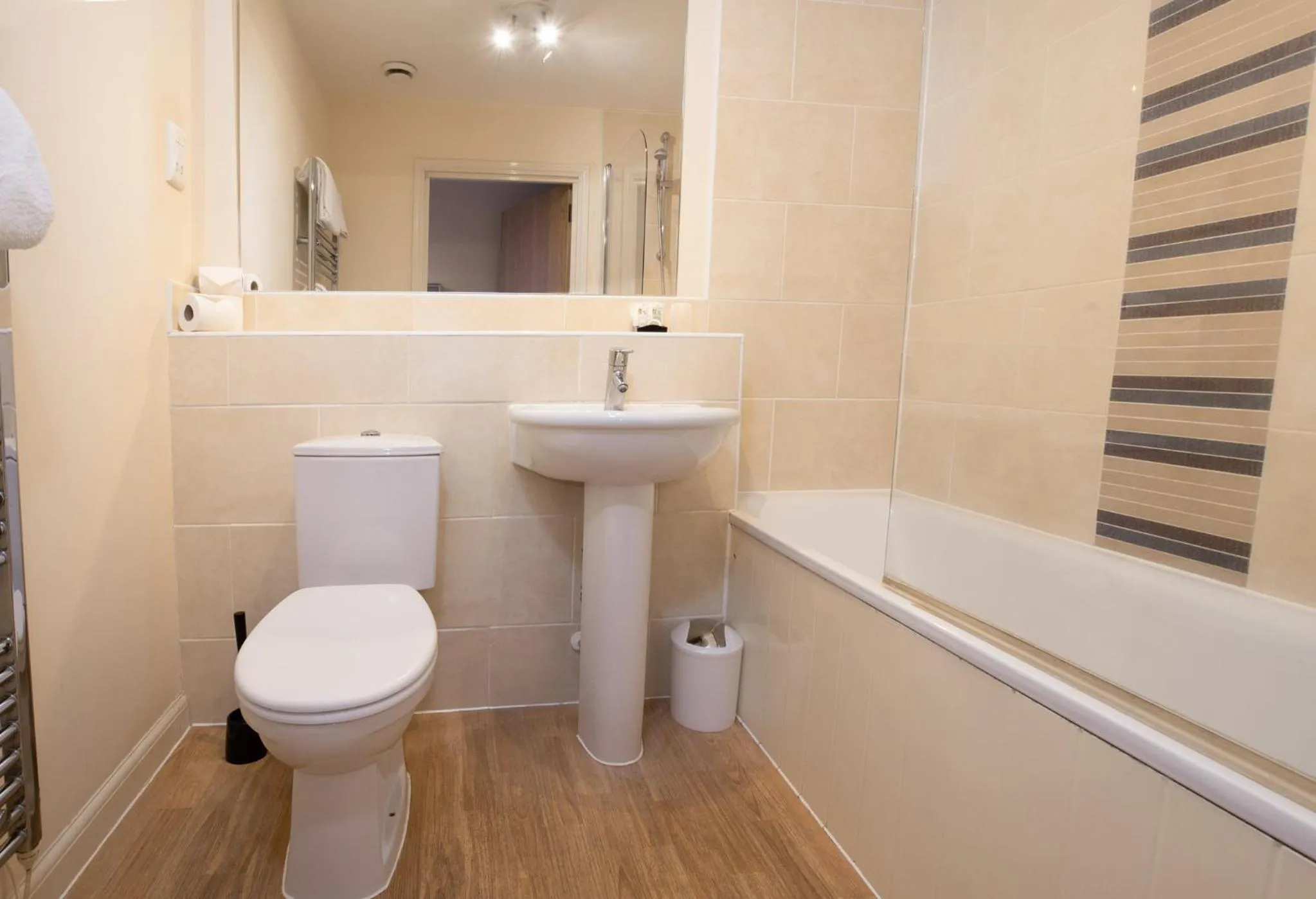Bathroom in Abodebed - Handleys Court