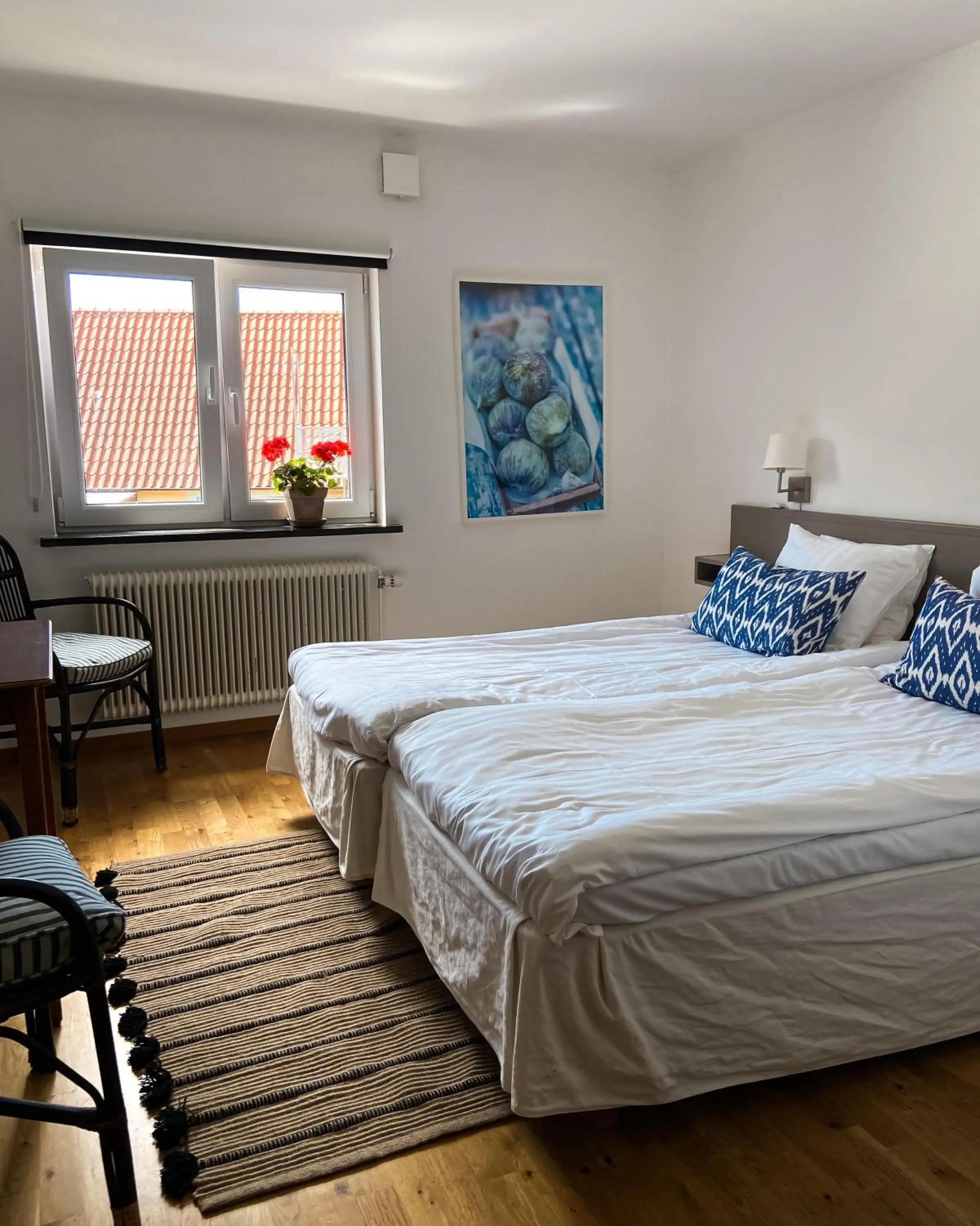 Bed in Gårdens & Apotekarns B&B